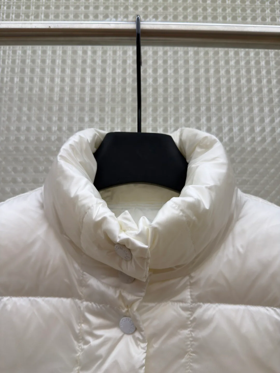 Куртки И Пуховики Женские Moncler 18612872