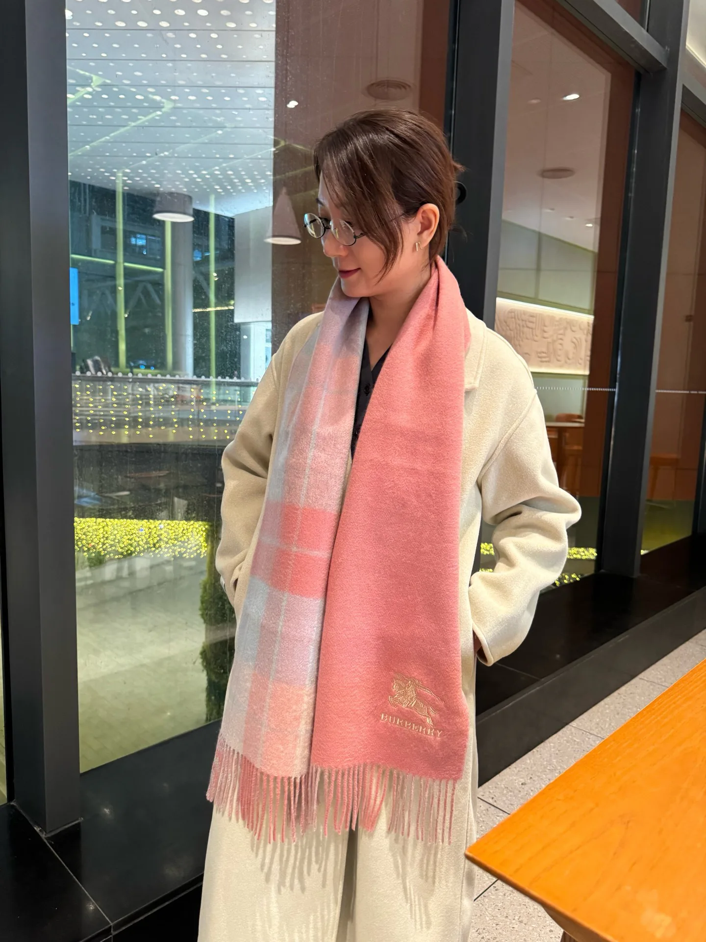 Шарфы Burberry 832091