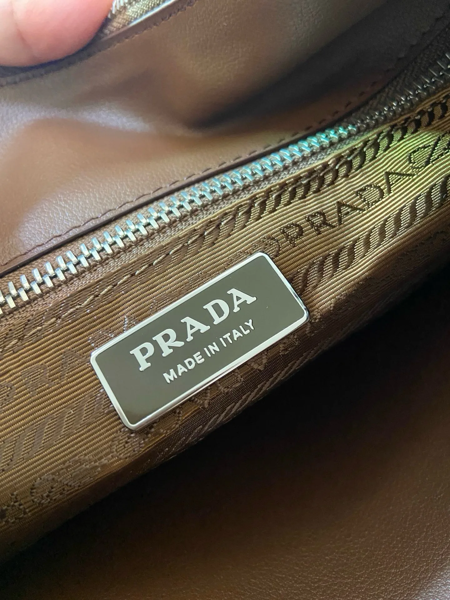 Сумки На Ремне Женские Prada 13162677