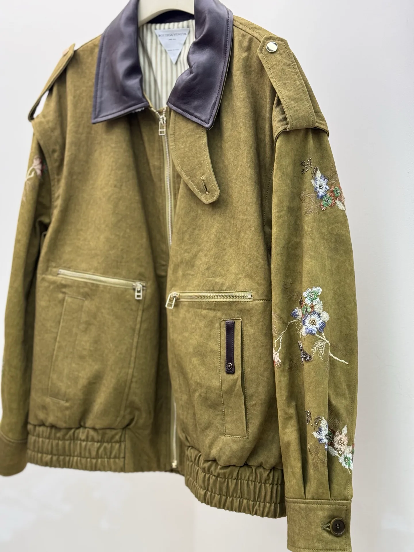 Куртки И Пуховики Женские Bottega Veneta 29889