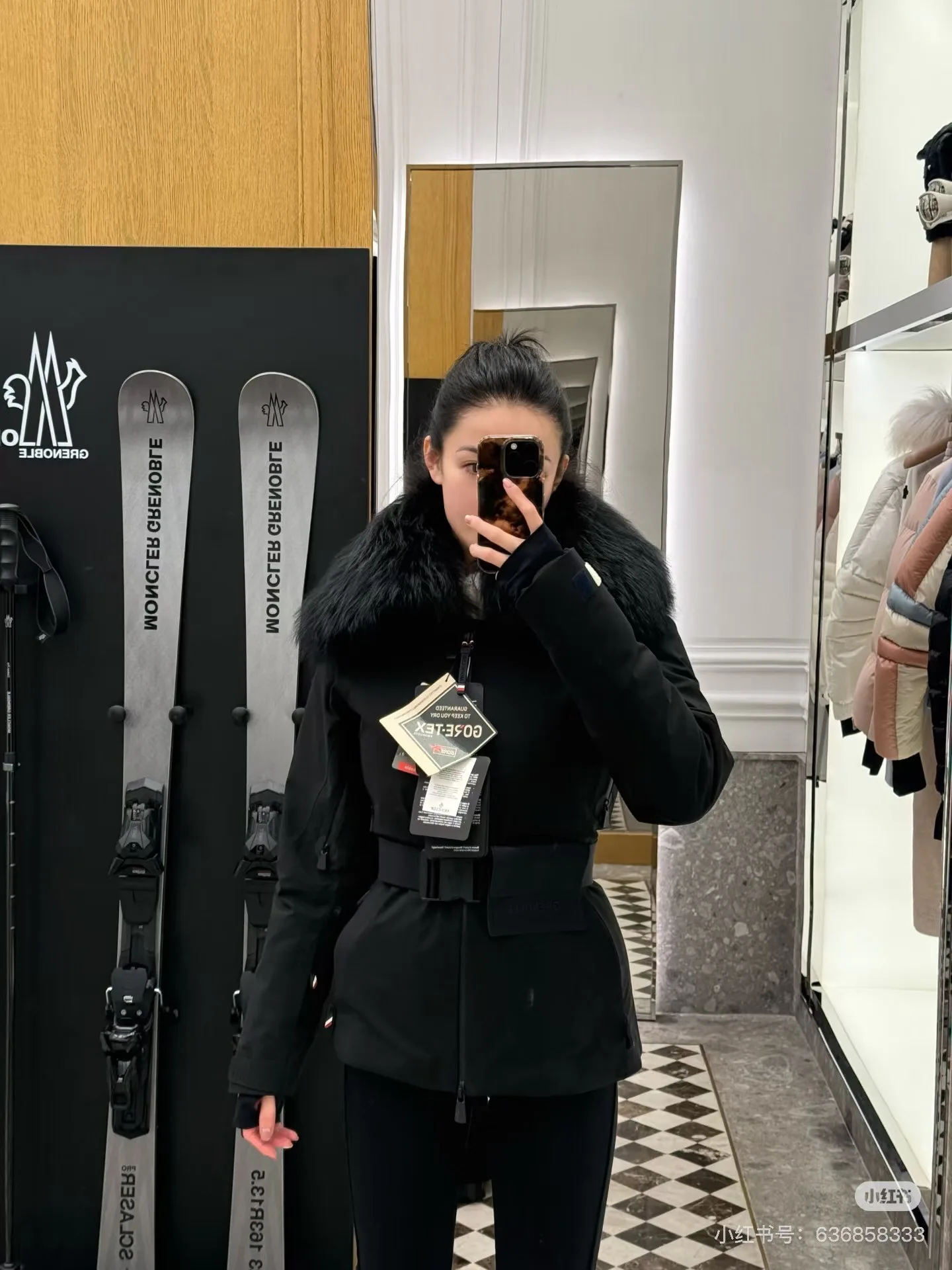 Куртки И Пуховики Женские Moncler 18710227