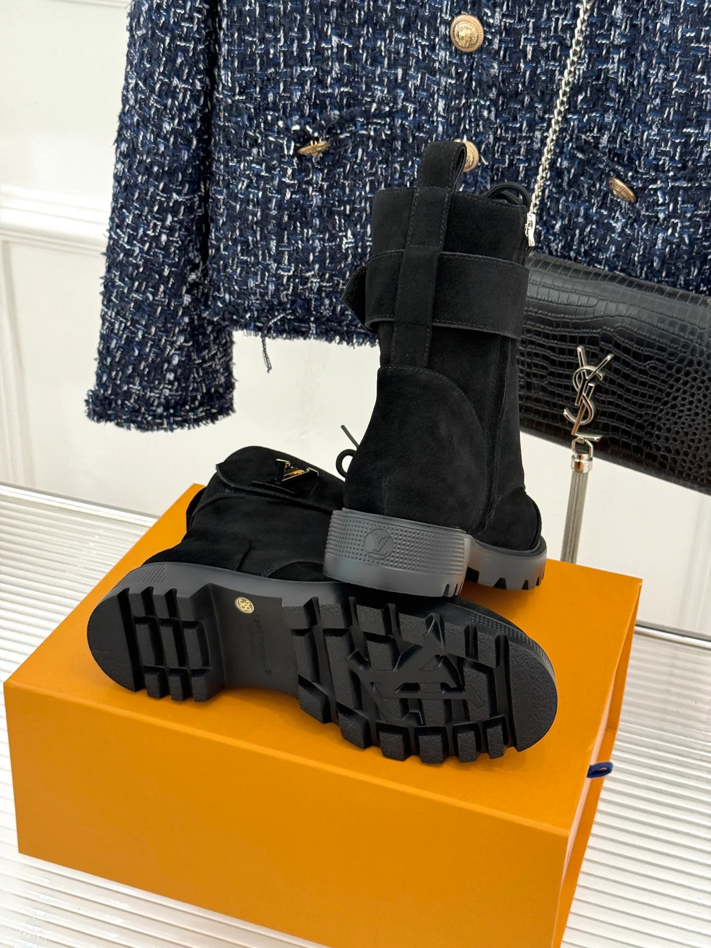 Ботинки Женские Louis Vuitton 19706858