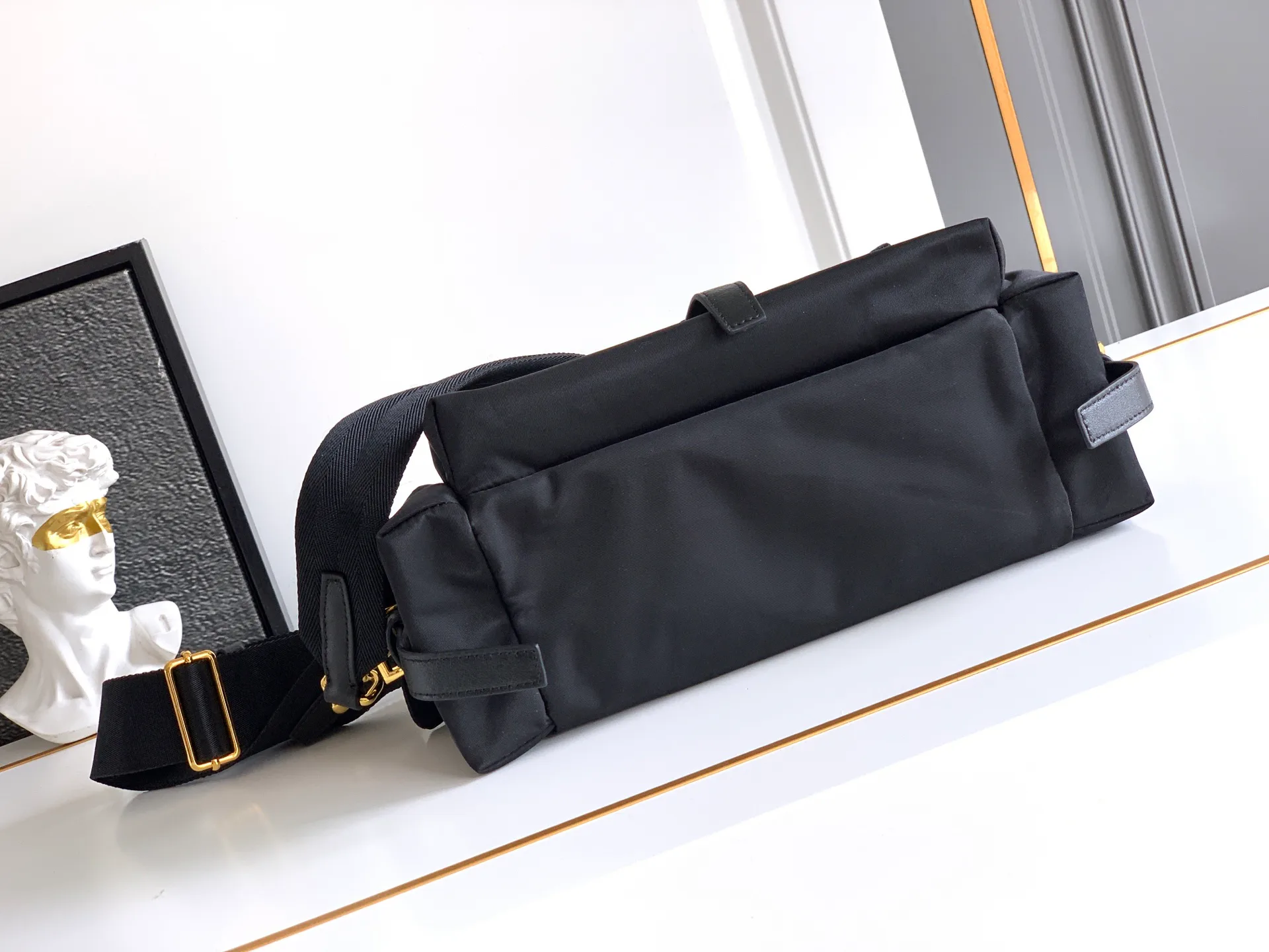 Сумки На Ремне Женские Prada 13368496