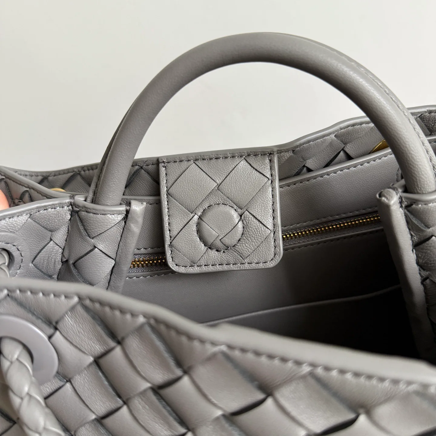 Классические Сумки Женские Bottega Veneta 17792057
