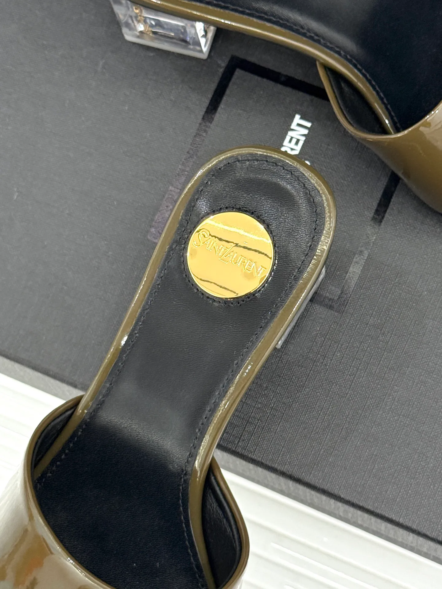 Босоножки Женские Saint Laurent 17024881