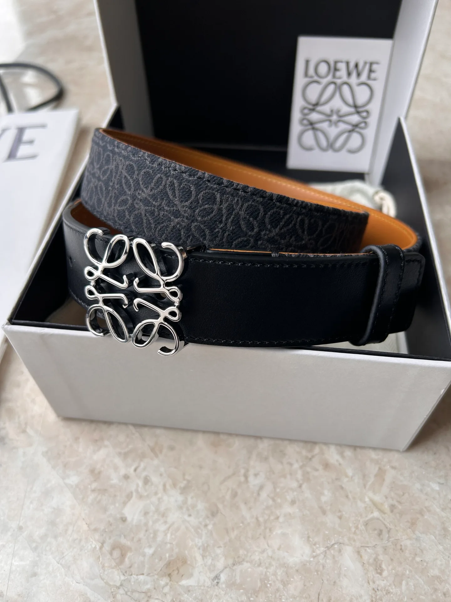 Ремни Loewe 11704494
