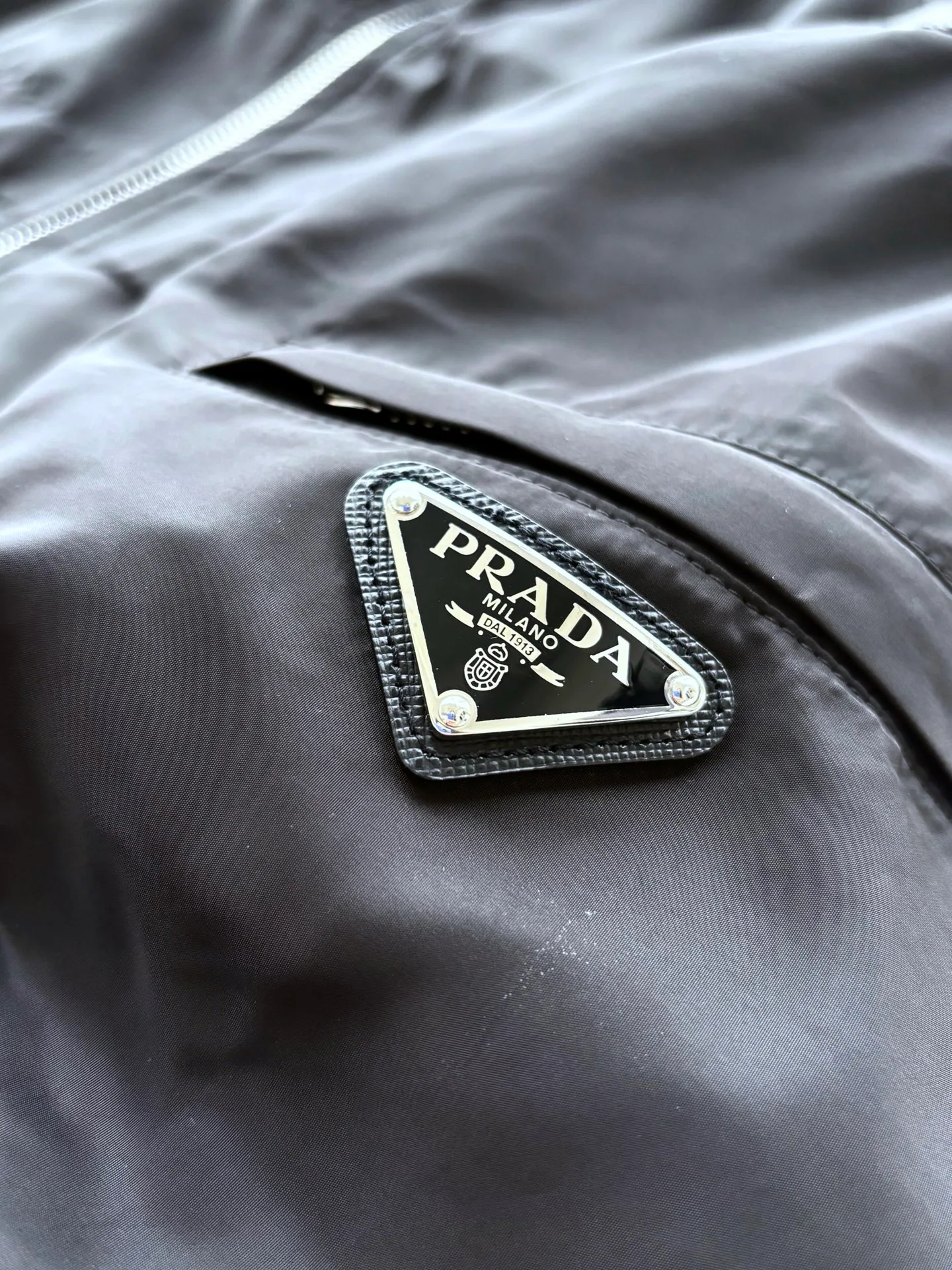 Куртки И Пуховики Мужские Prada 11736407