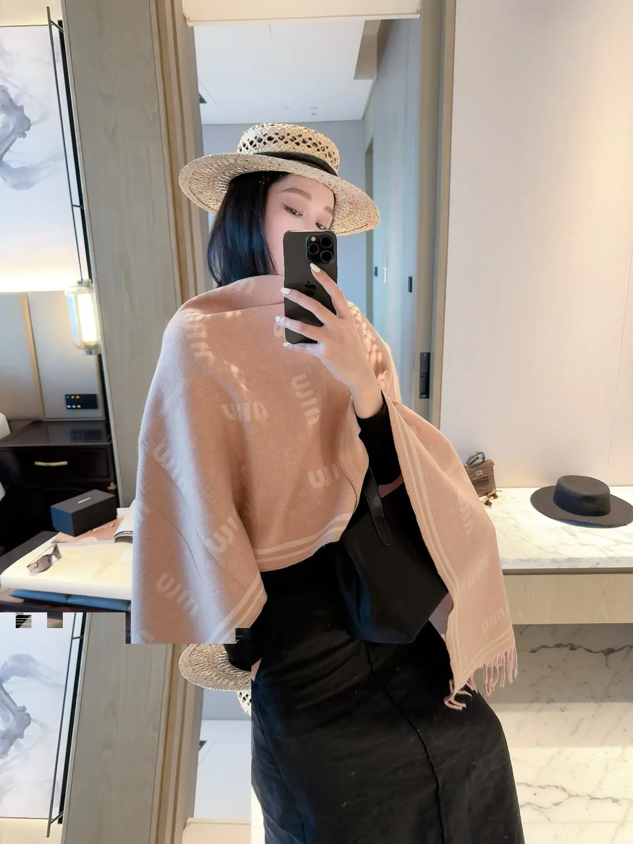 Шарфы Miu Miu 18450149