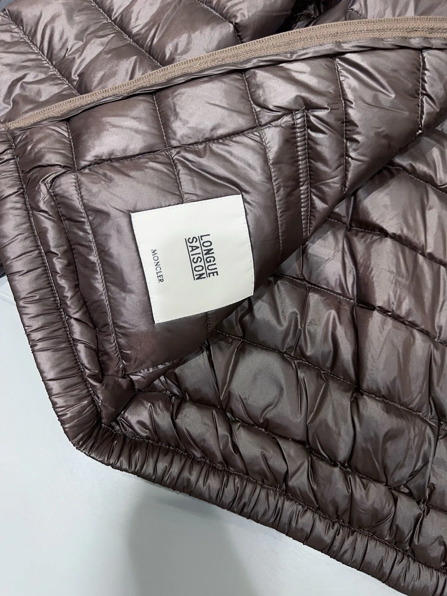 Куртки И Пуховики Женские Moncler 19084324