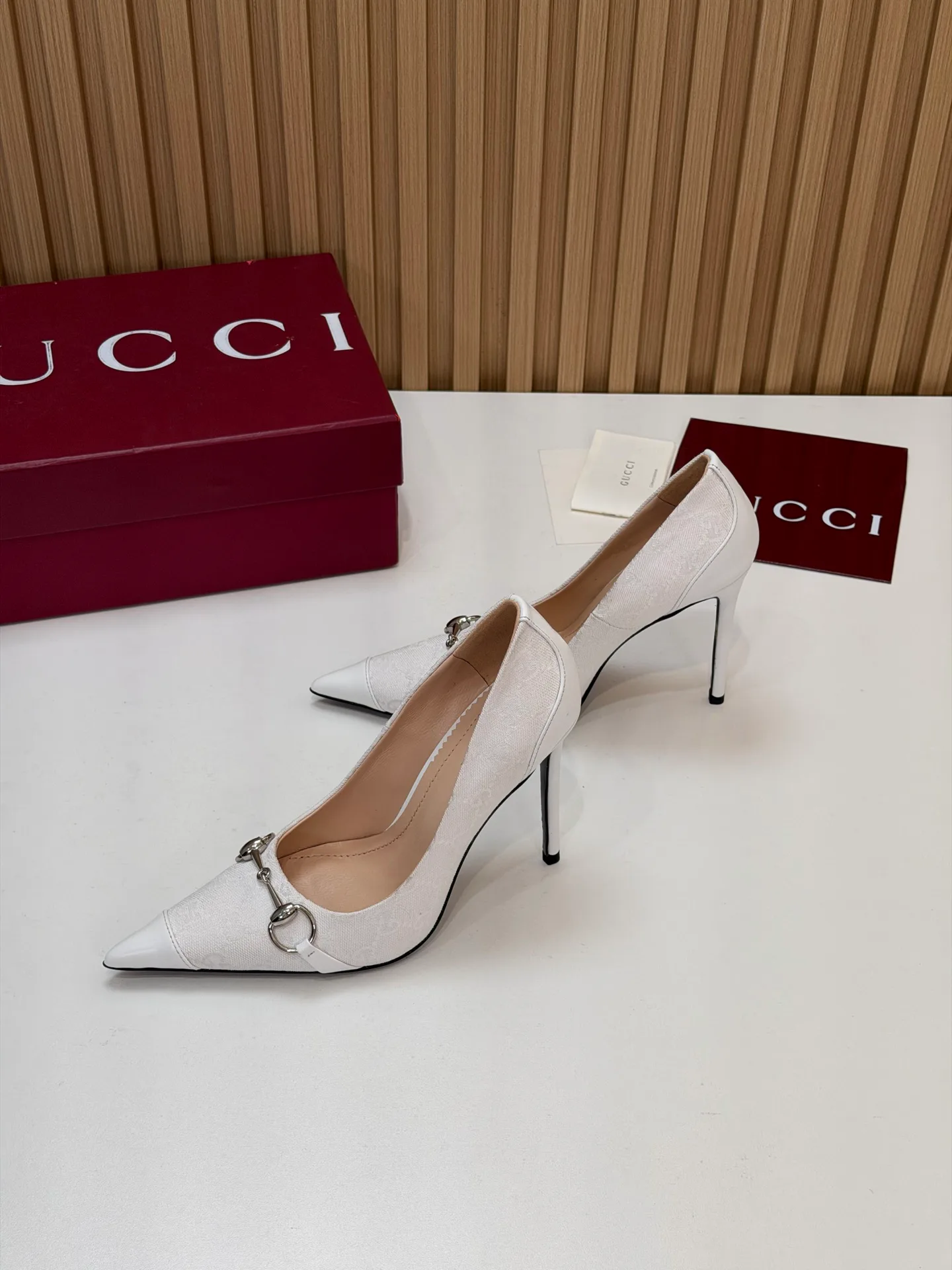Туфли Женские Gucci 18245480