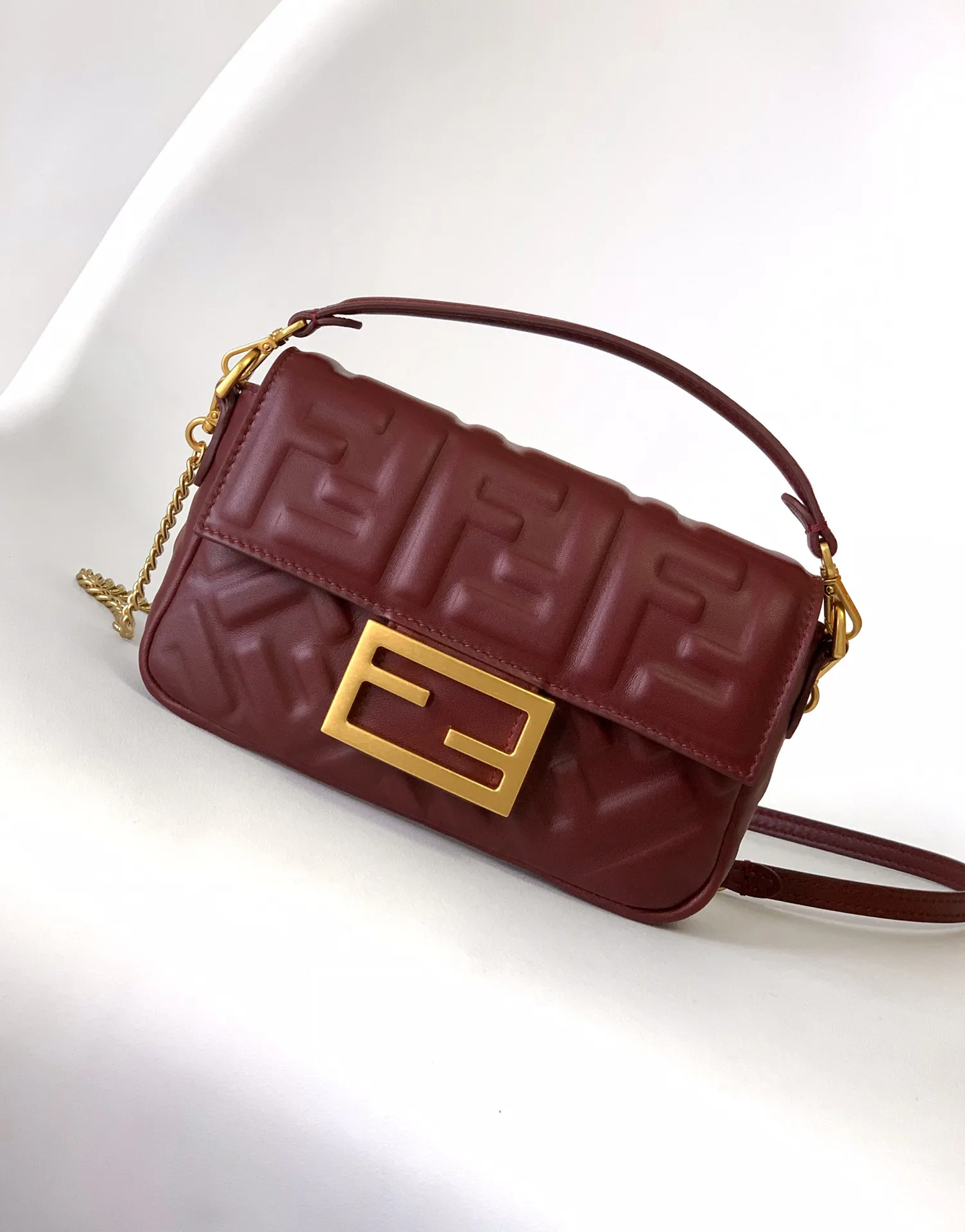Сумки На Ремне Женские Fendi 13234568