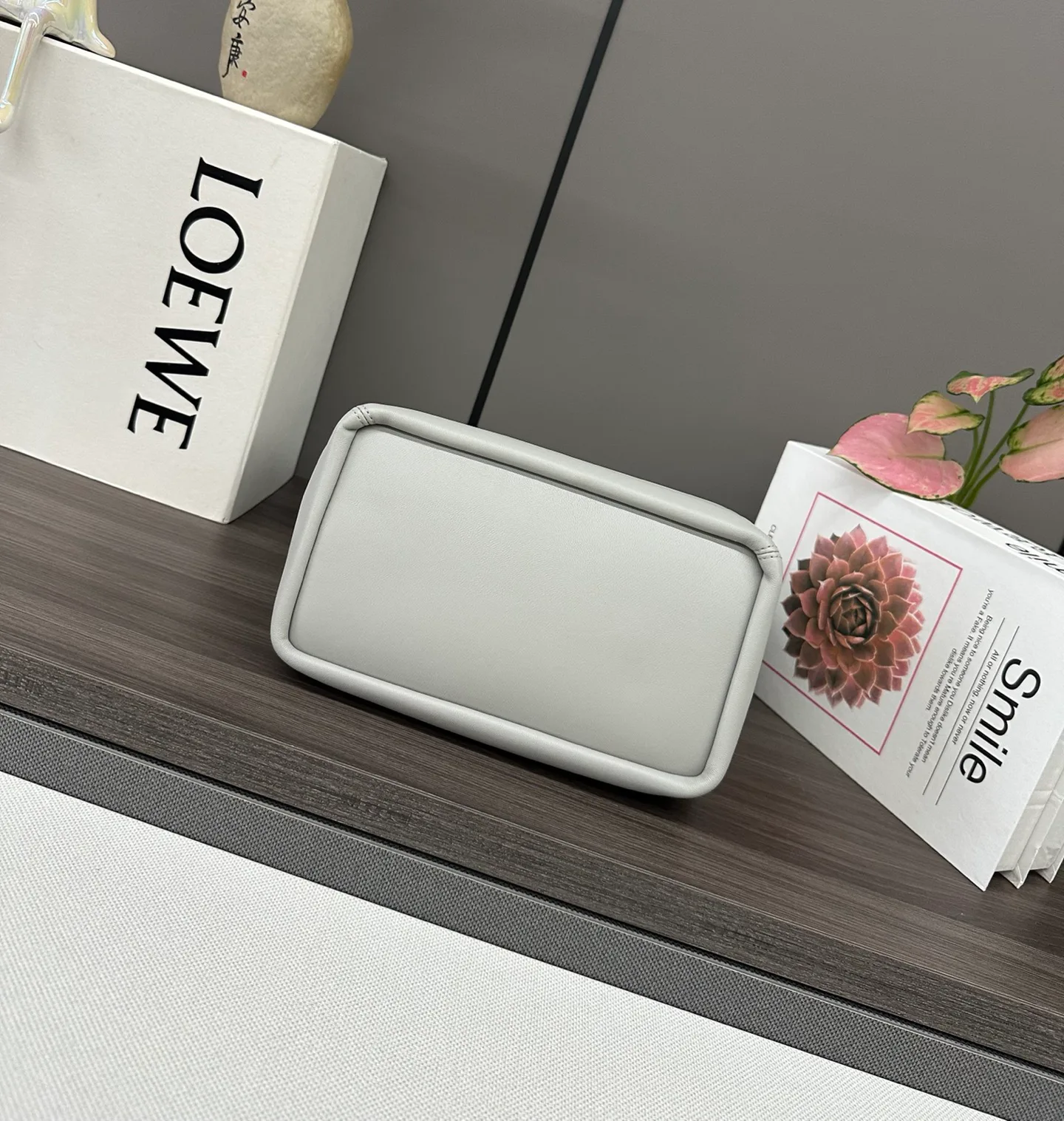Классические Сумки Женские Loewe 12172493