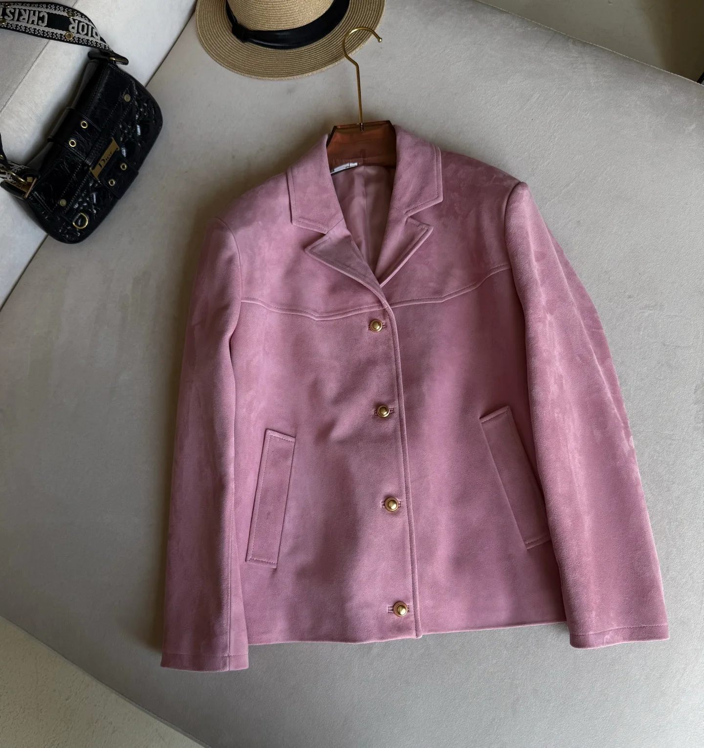 Кожаные Куртки И Дублёнки Женские Miu Miu 18558149