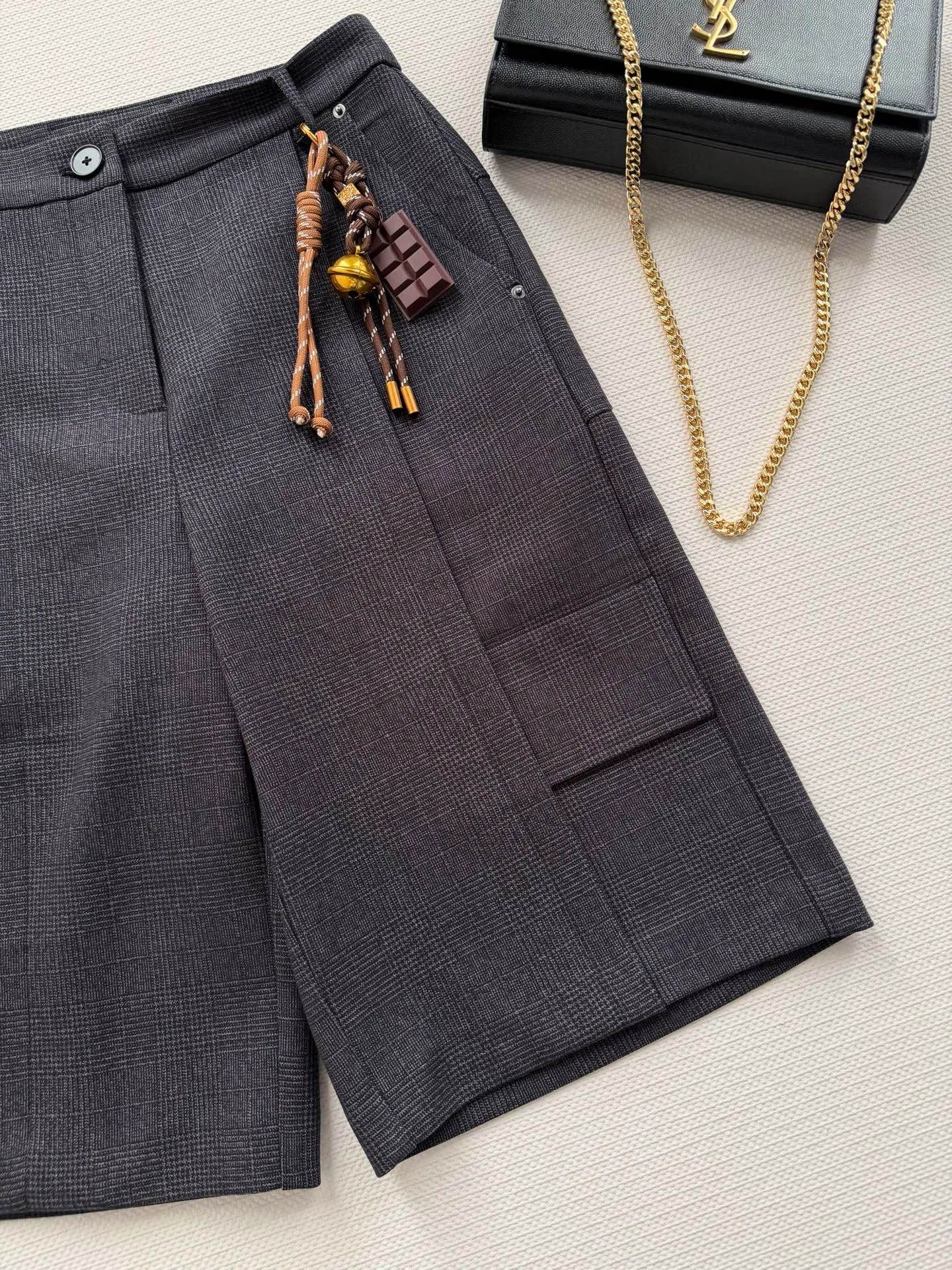 Шорты Женские Loewe 5027395