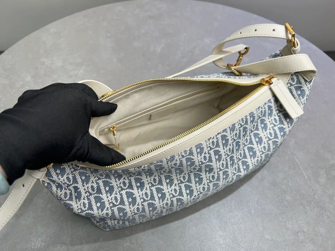 Классические Сумки Женские Christian Dior 12594859