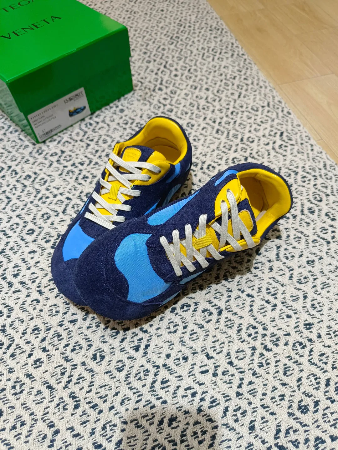 Кроссовки Женские Bottega Veneta 117757