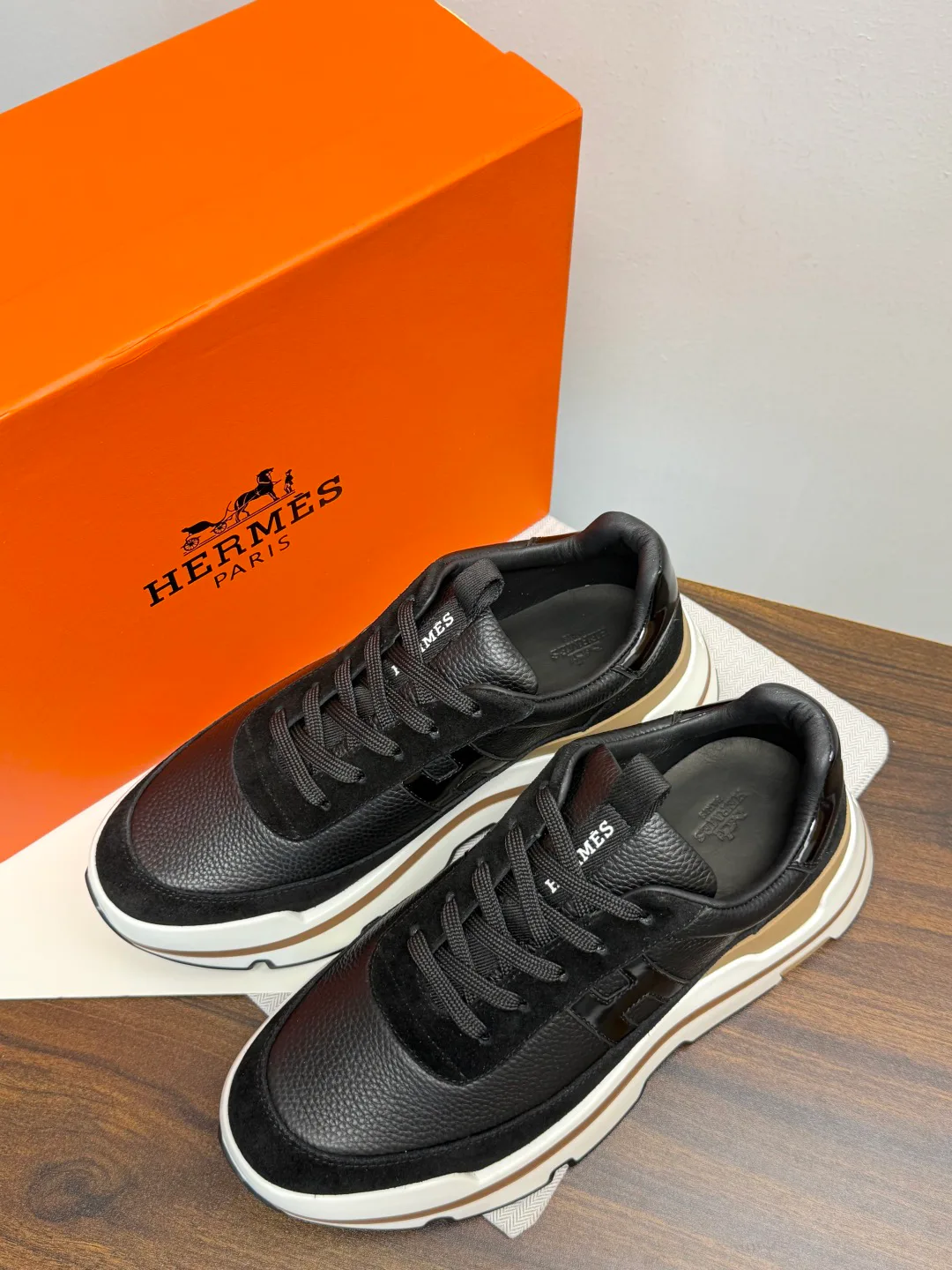 Кроссовки Мужские Hermes 19147609