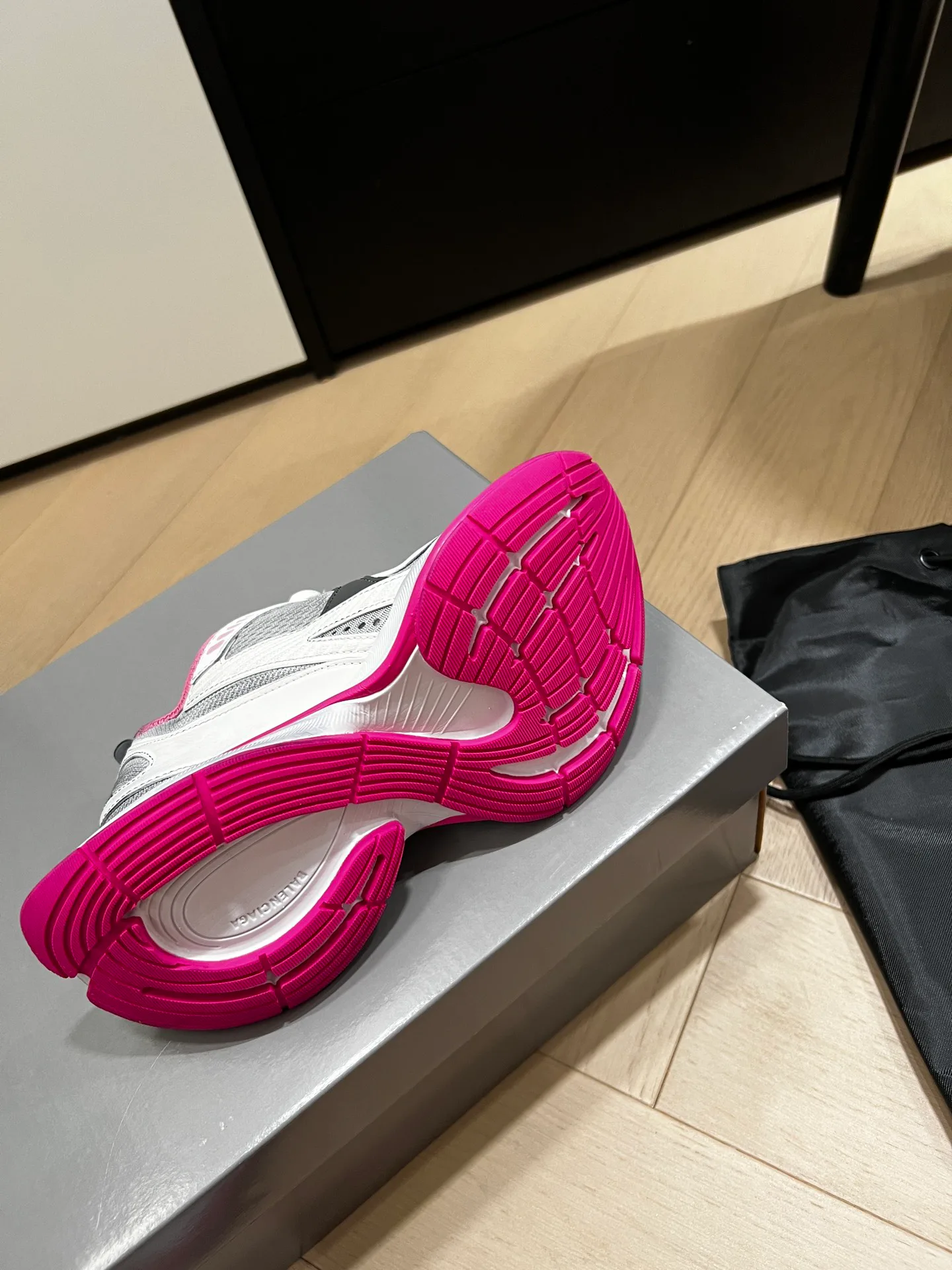 Кроссовки Женские Balenciaga 165316