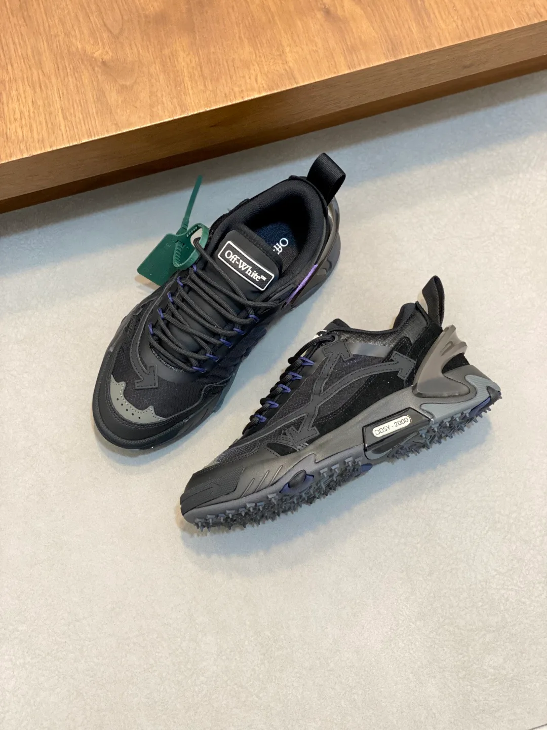 Кроссовки Женские Off-White 12842871