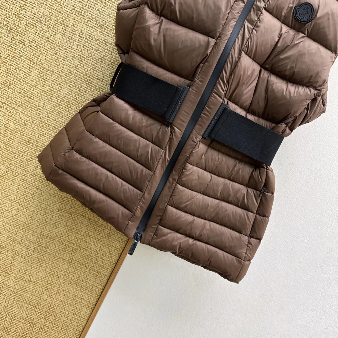 Жилеты Женские Moncler 18108606