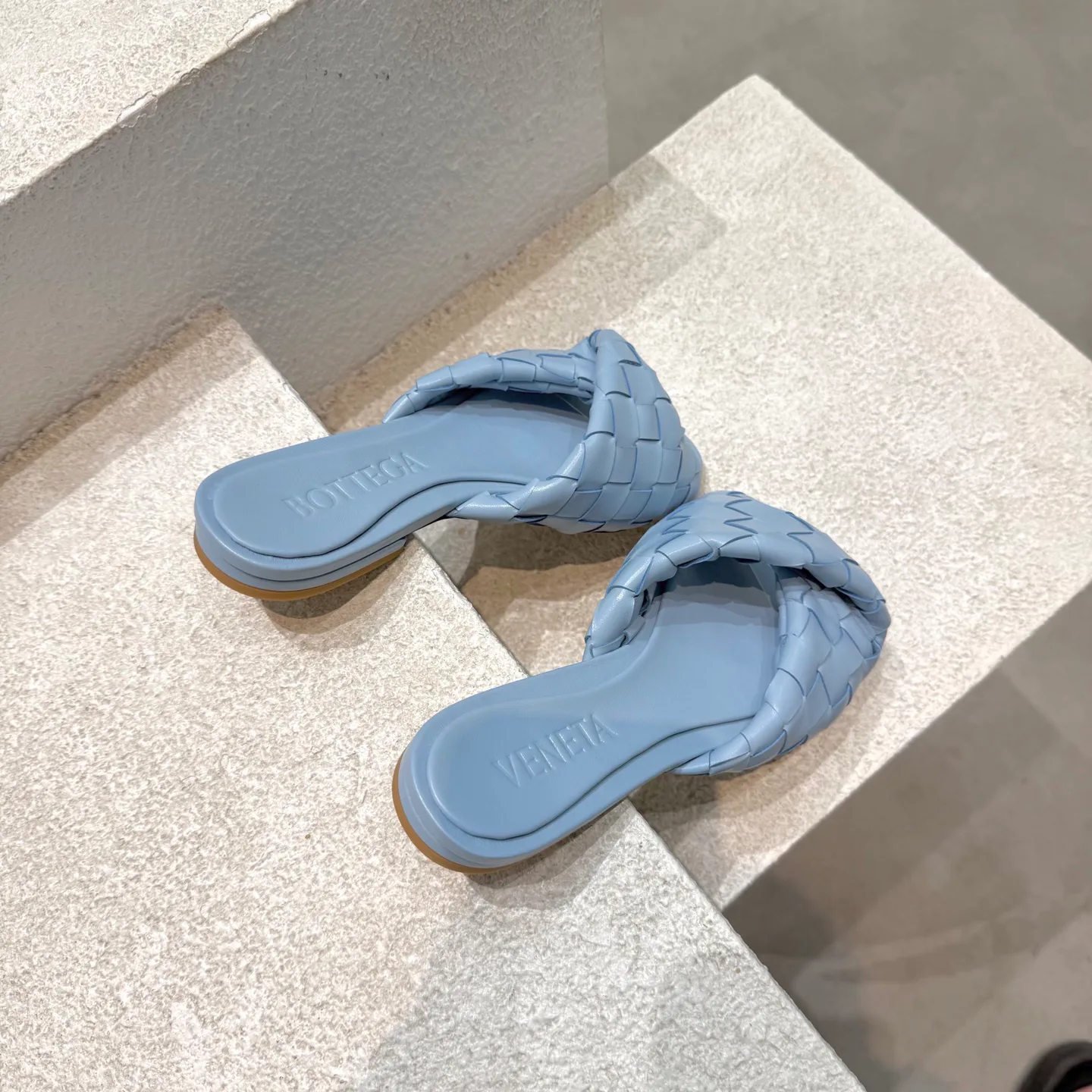 Шлепанцы Женские Bottega Veneta 31189