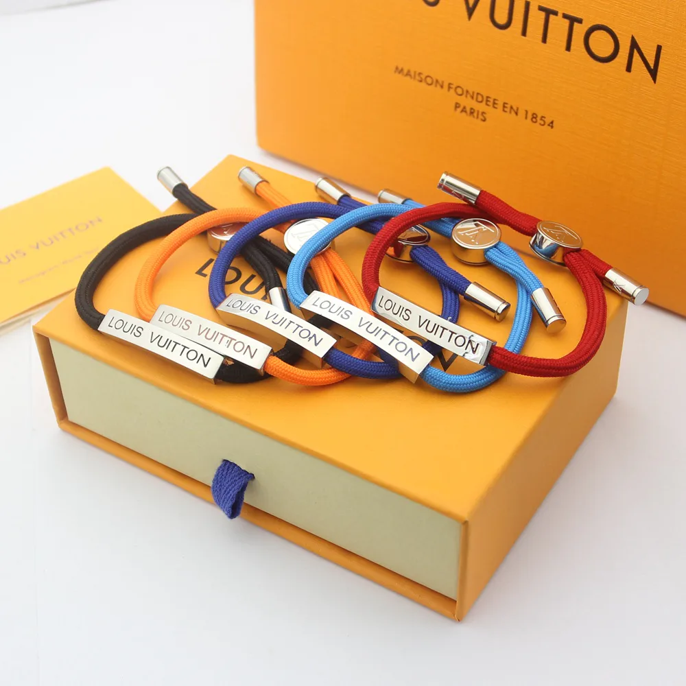 Бижутерия Louis Vuitton 11425542