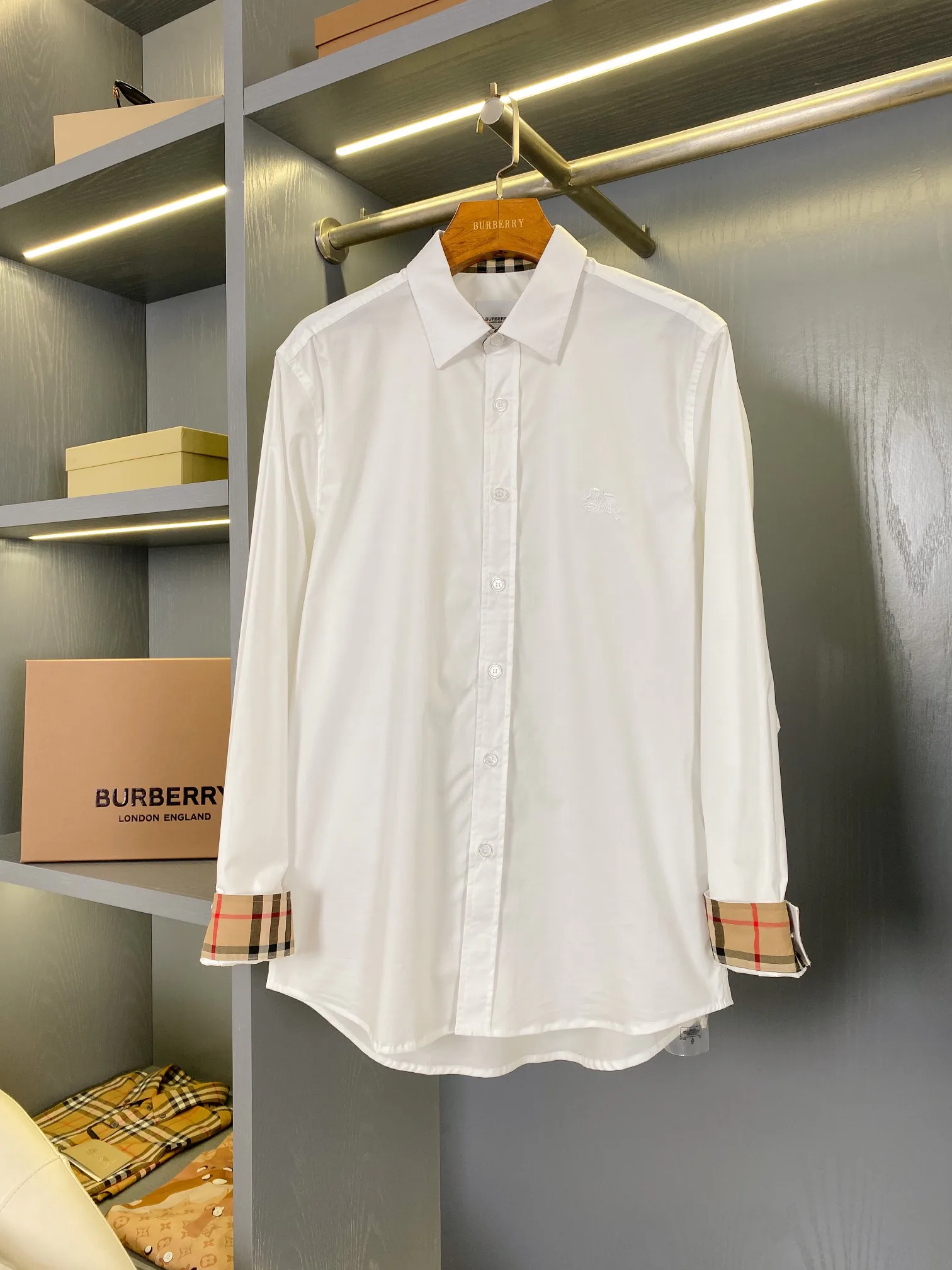 Рубашки Мужские Burberry 13432942