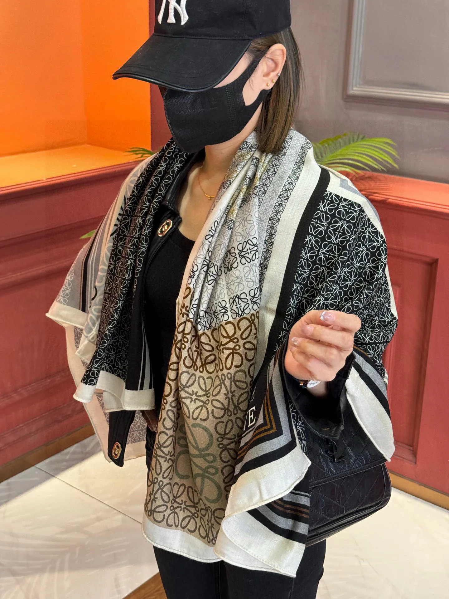 Шарфы Loewe 262373