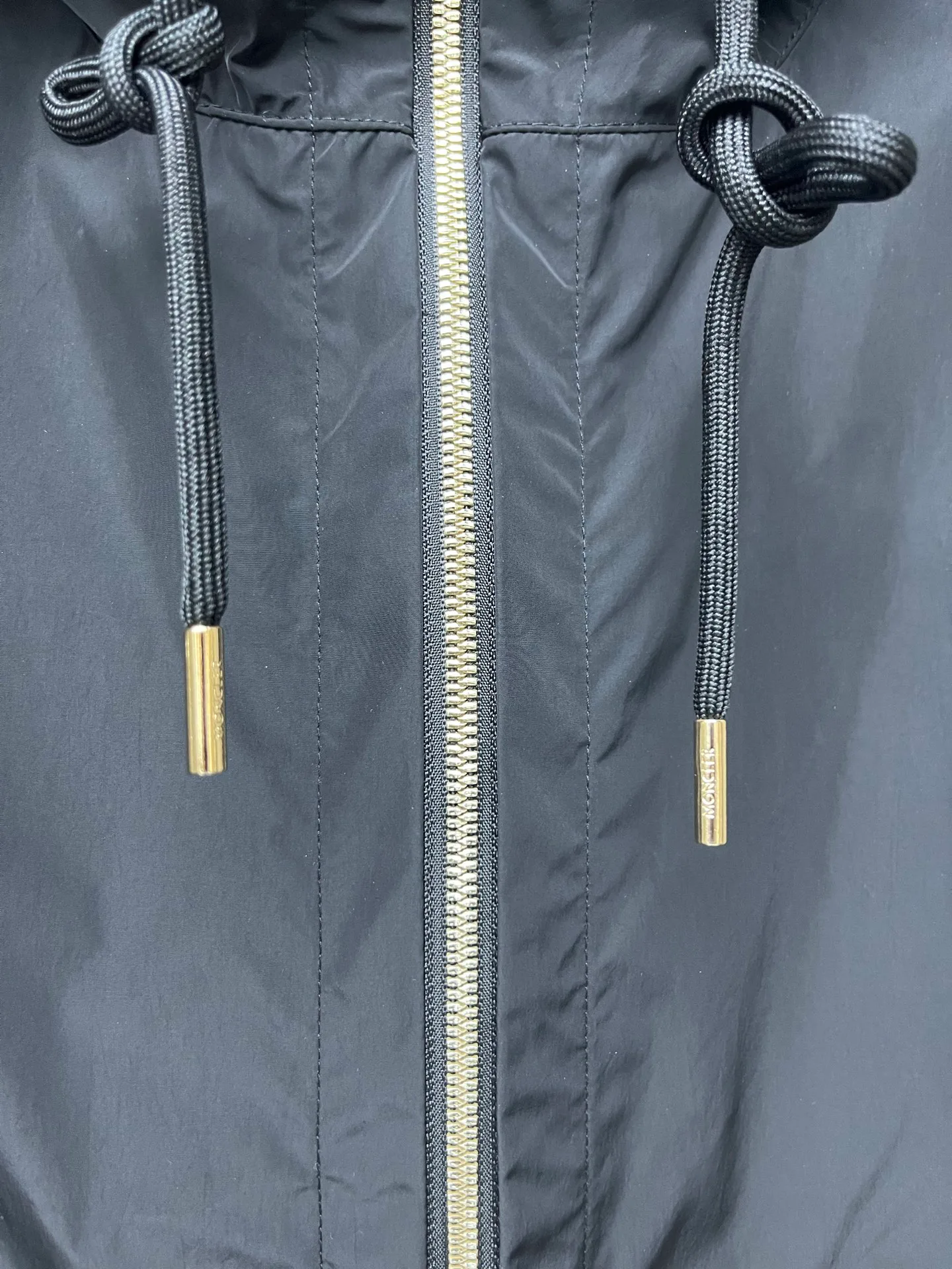 Куртки И Пуховики Женские Moncler 11862712