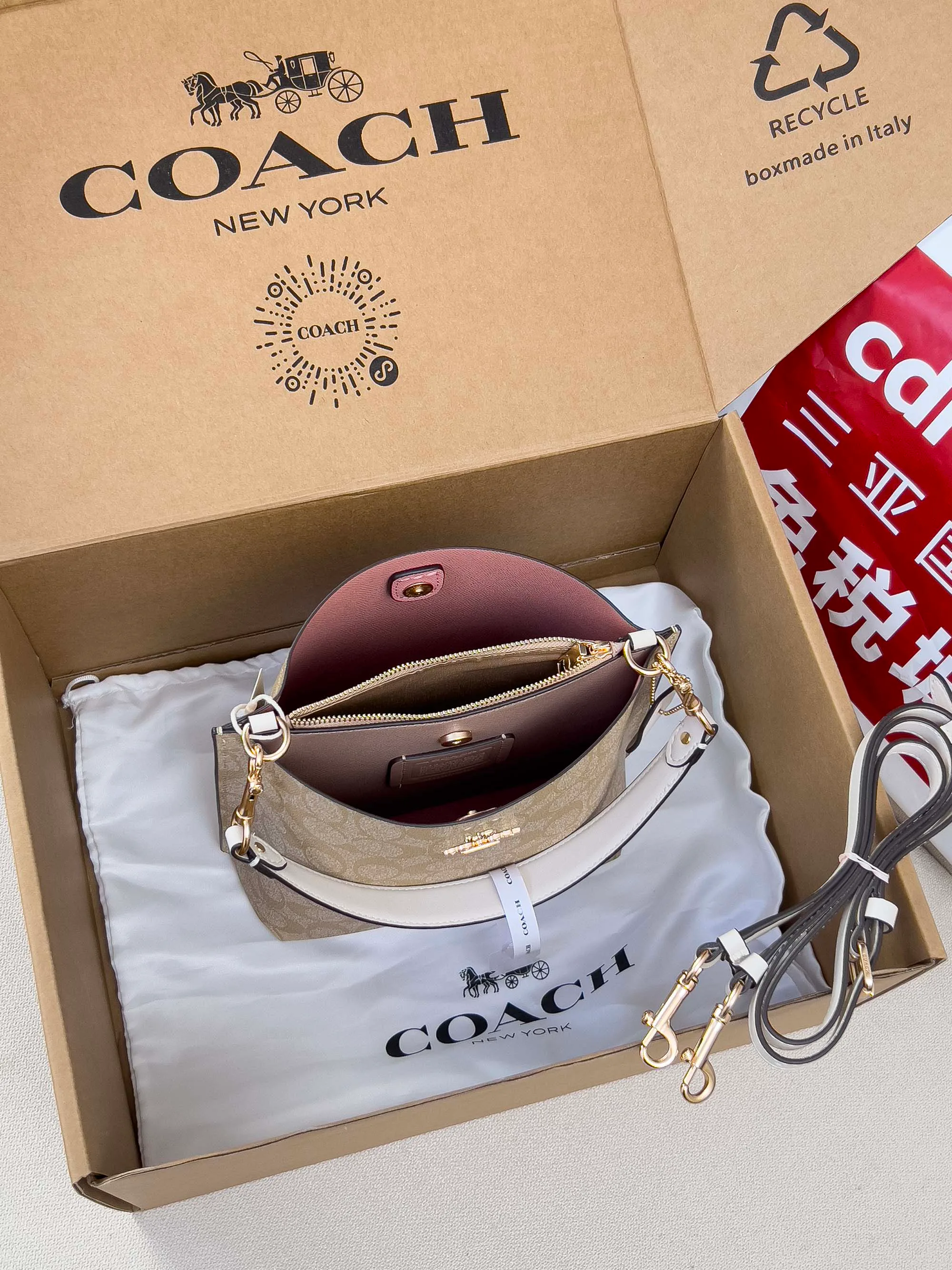 Классические Сумки Женские Coach 11204156