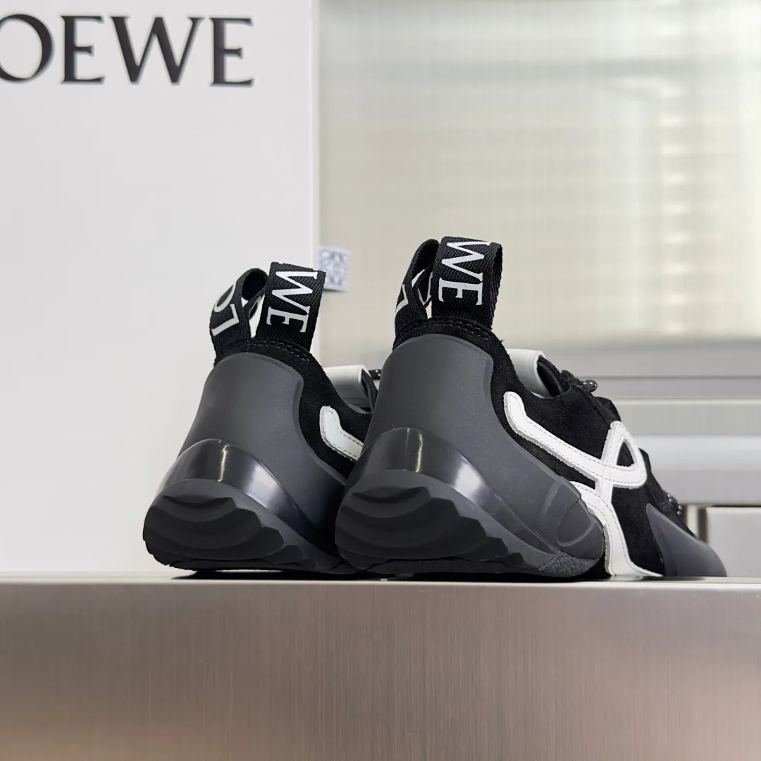 Кроссовки Женские Loewe 12701172
