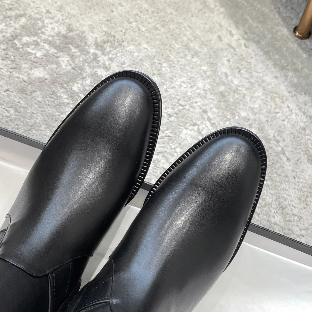 Сапоги Женские Chanel 18154612