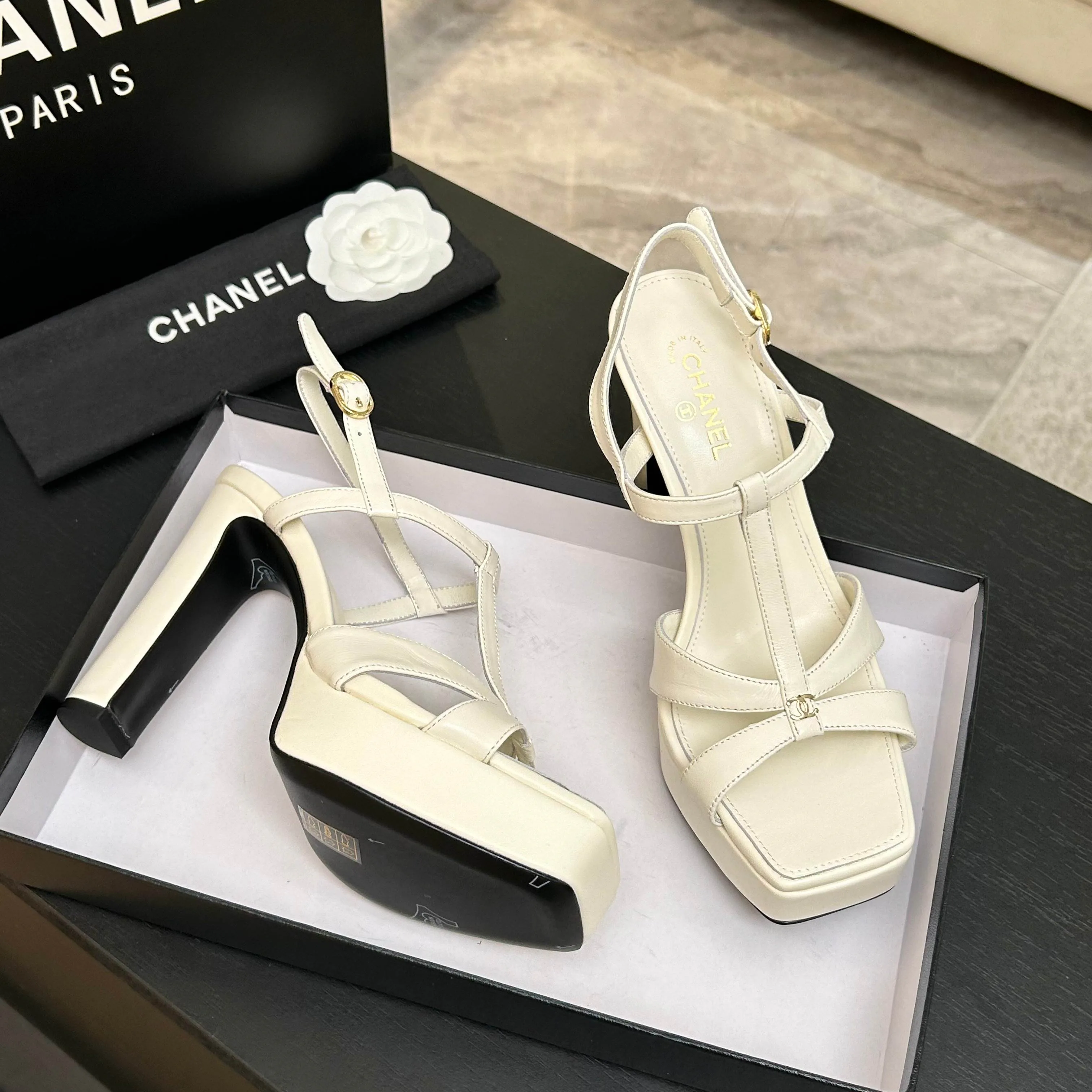 Босоножки Женские Chanel 12807399