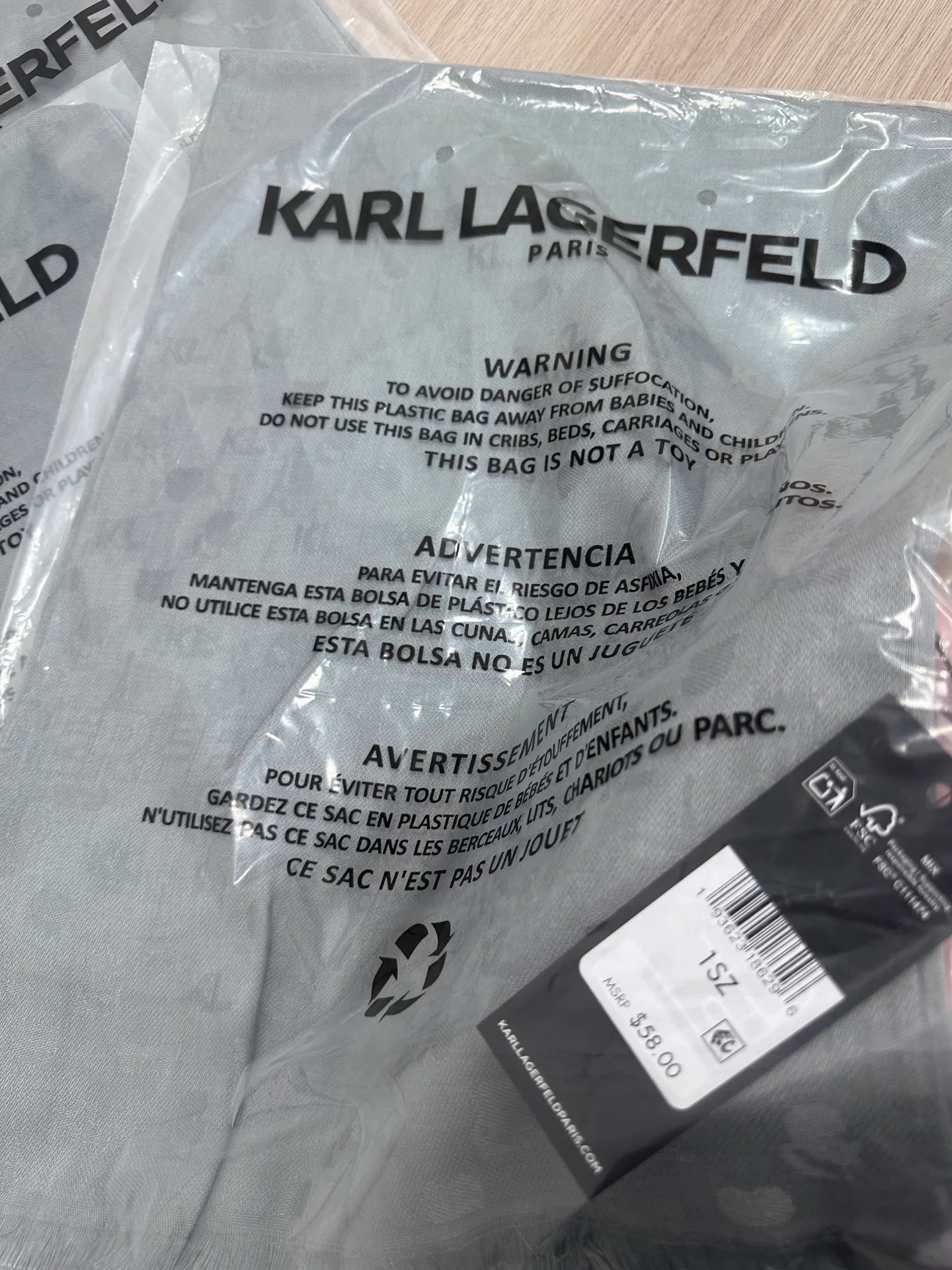 Шарфы Karl Lagerfeld 519545