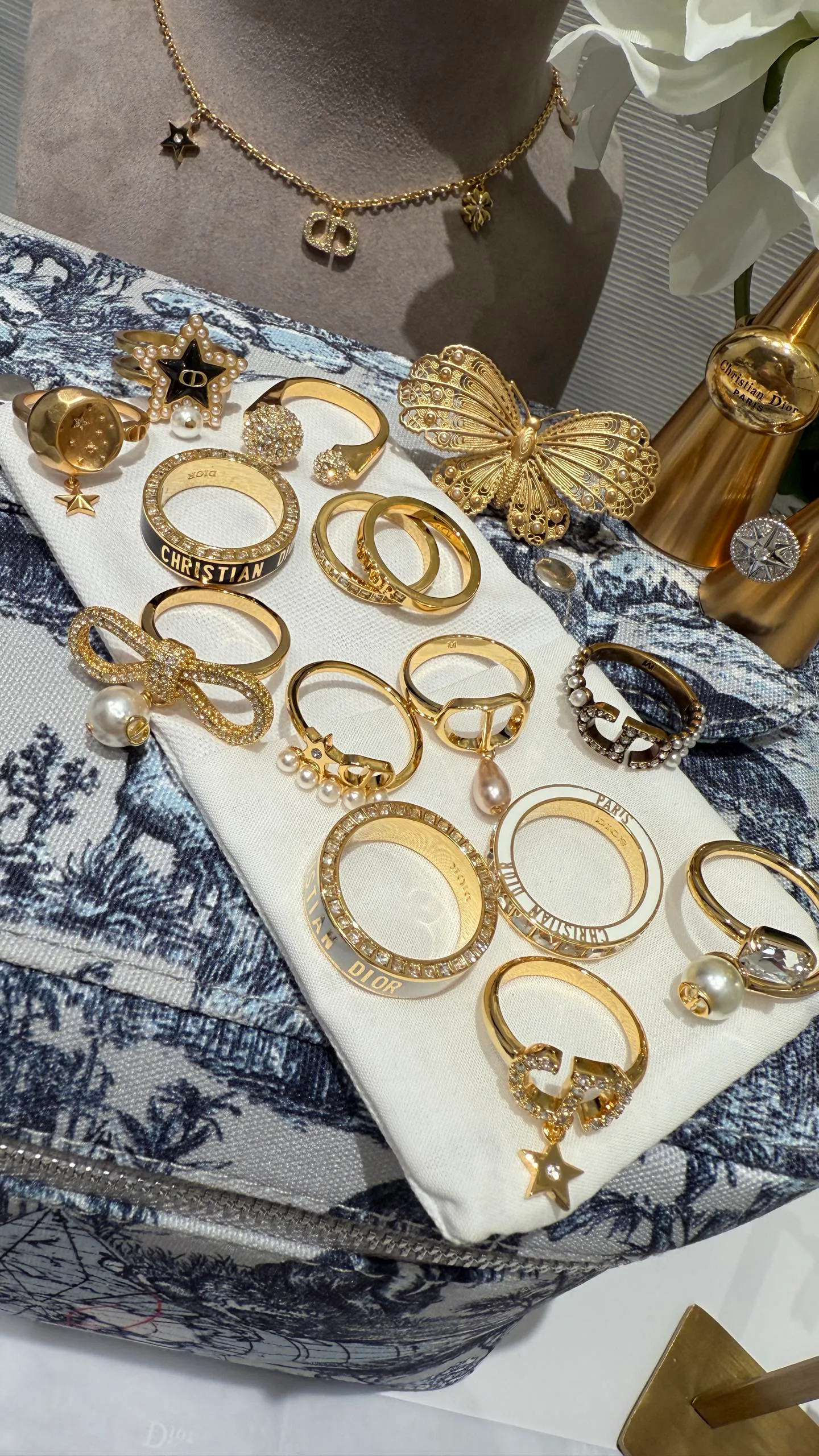 Бижутерия Christian Dior 17677