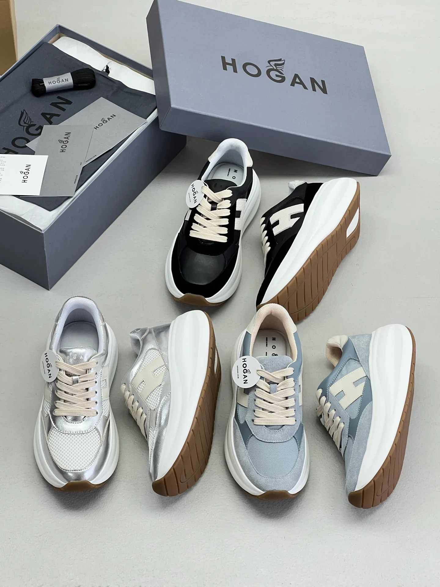 Кроссовки Женские Hogan 17435928