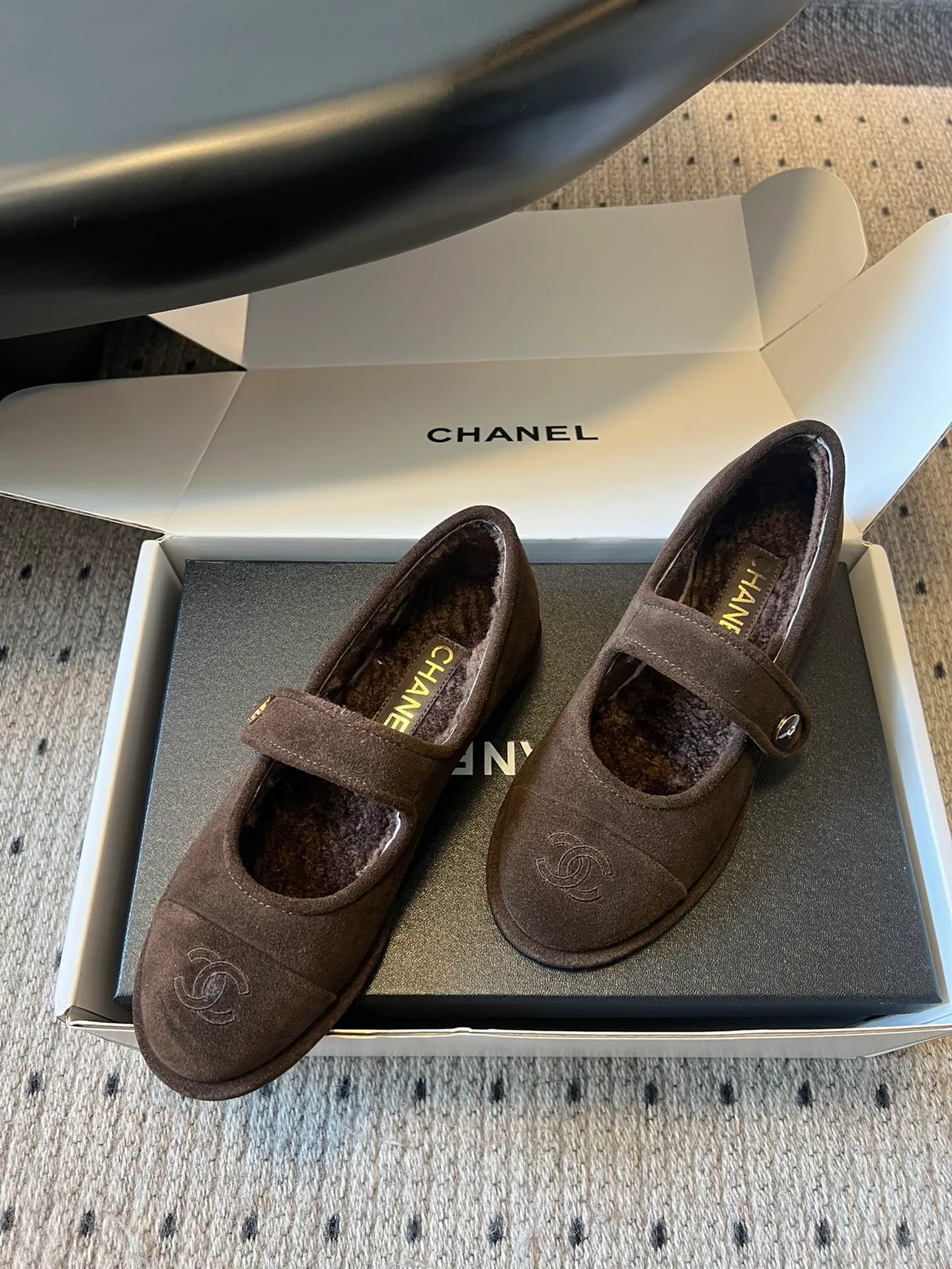 Туфли Женские Chanel 17935019