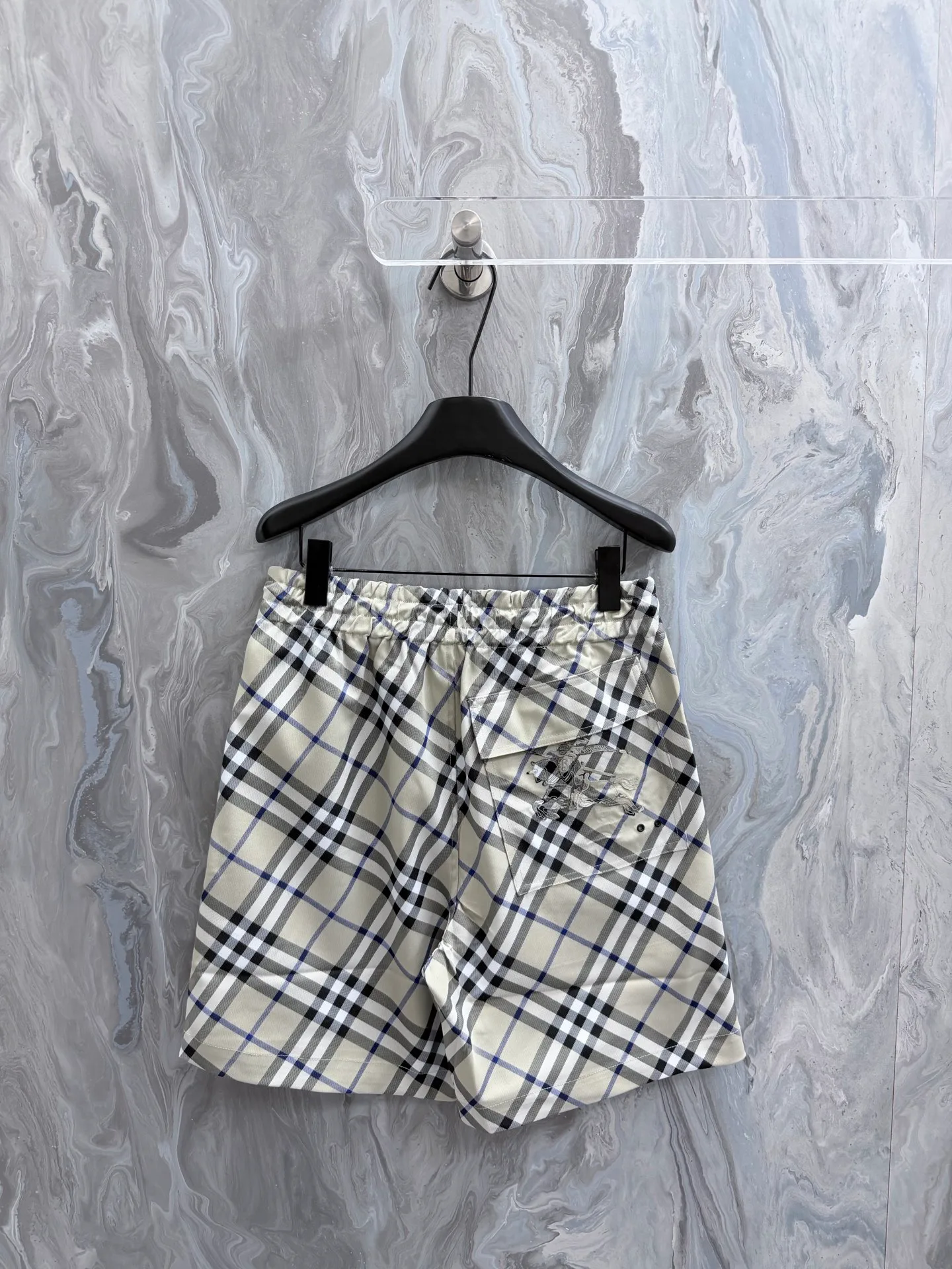 Шорты Мужские Burberry 13554833
