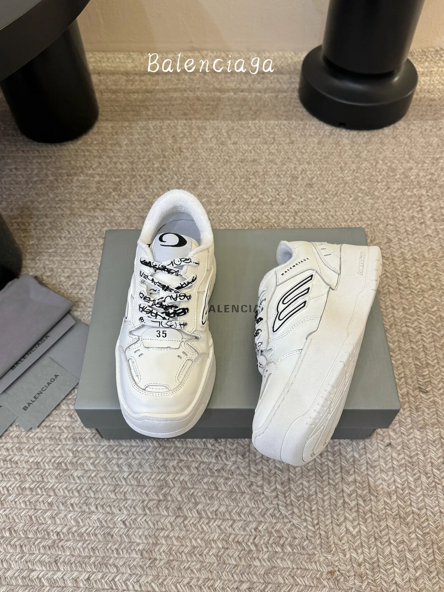 Кроссовки Женские Balenciaga 11238096