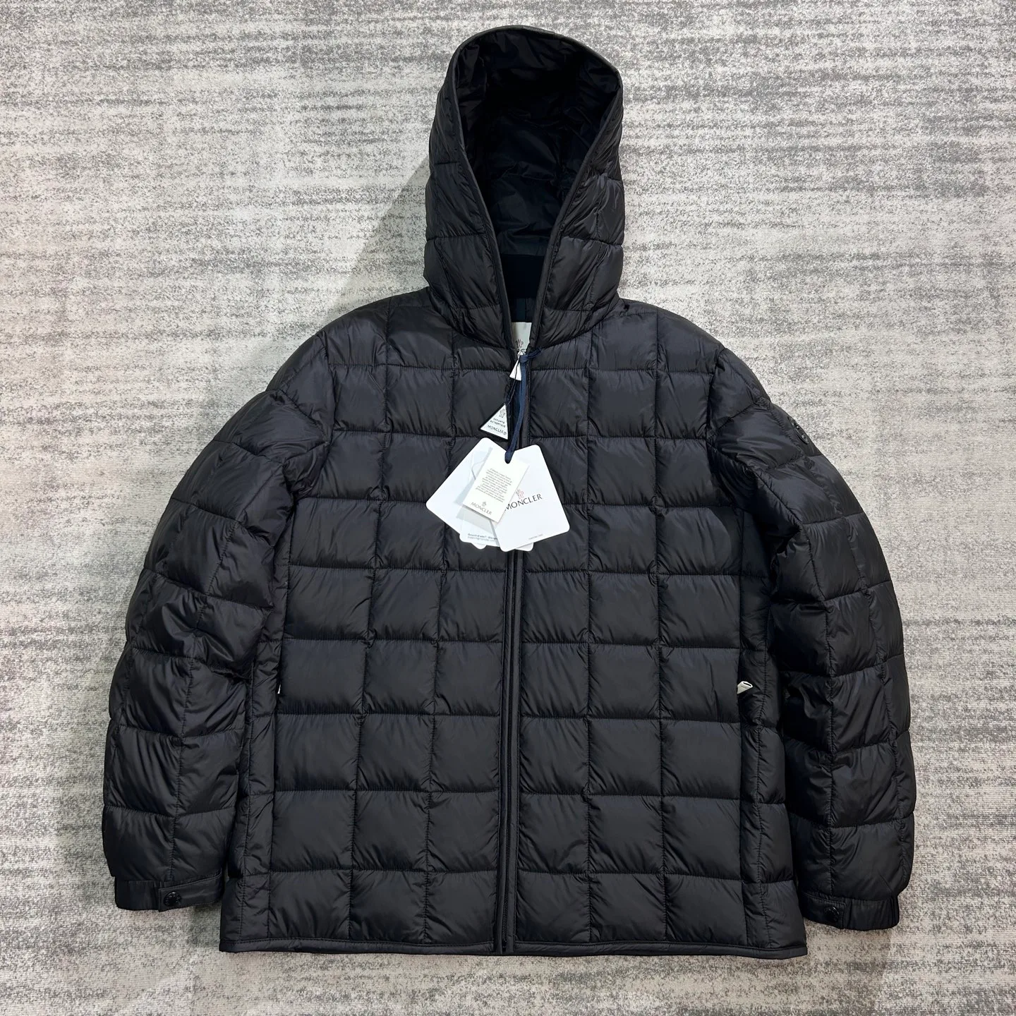 Куртки И Пуховики Женские Moncler 18840101