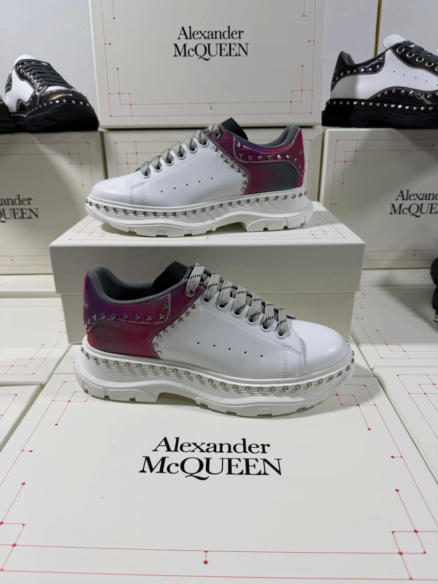 Кроссовки Женские Alexander Mcqueen 18465103