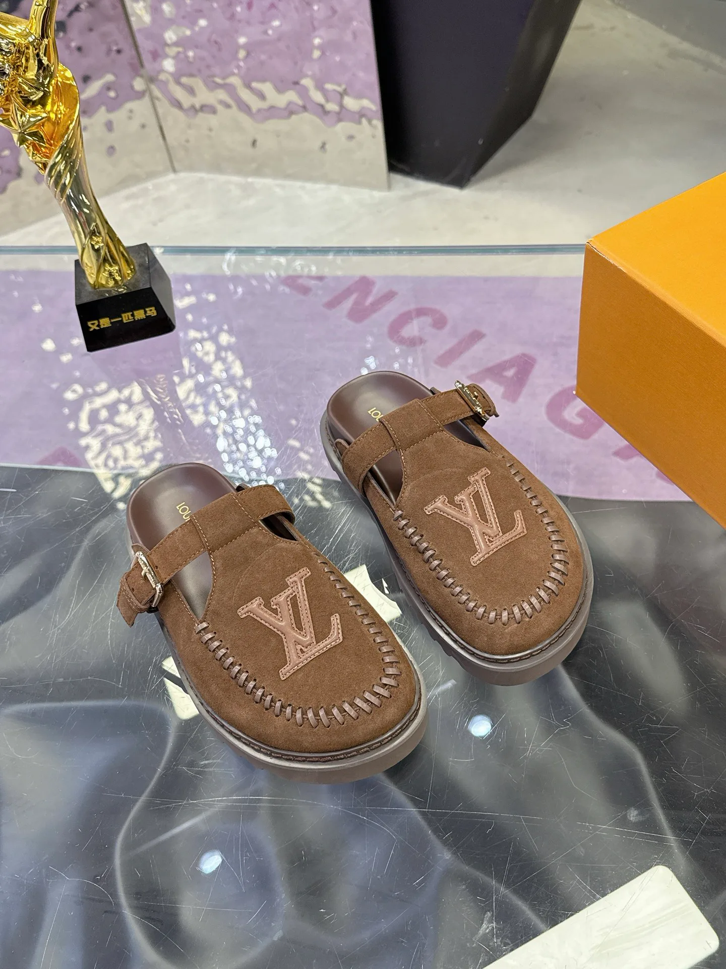 Мюли И Сабо Женские Louis Vuitton 17530469