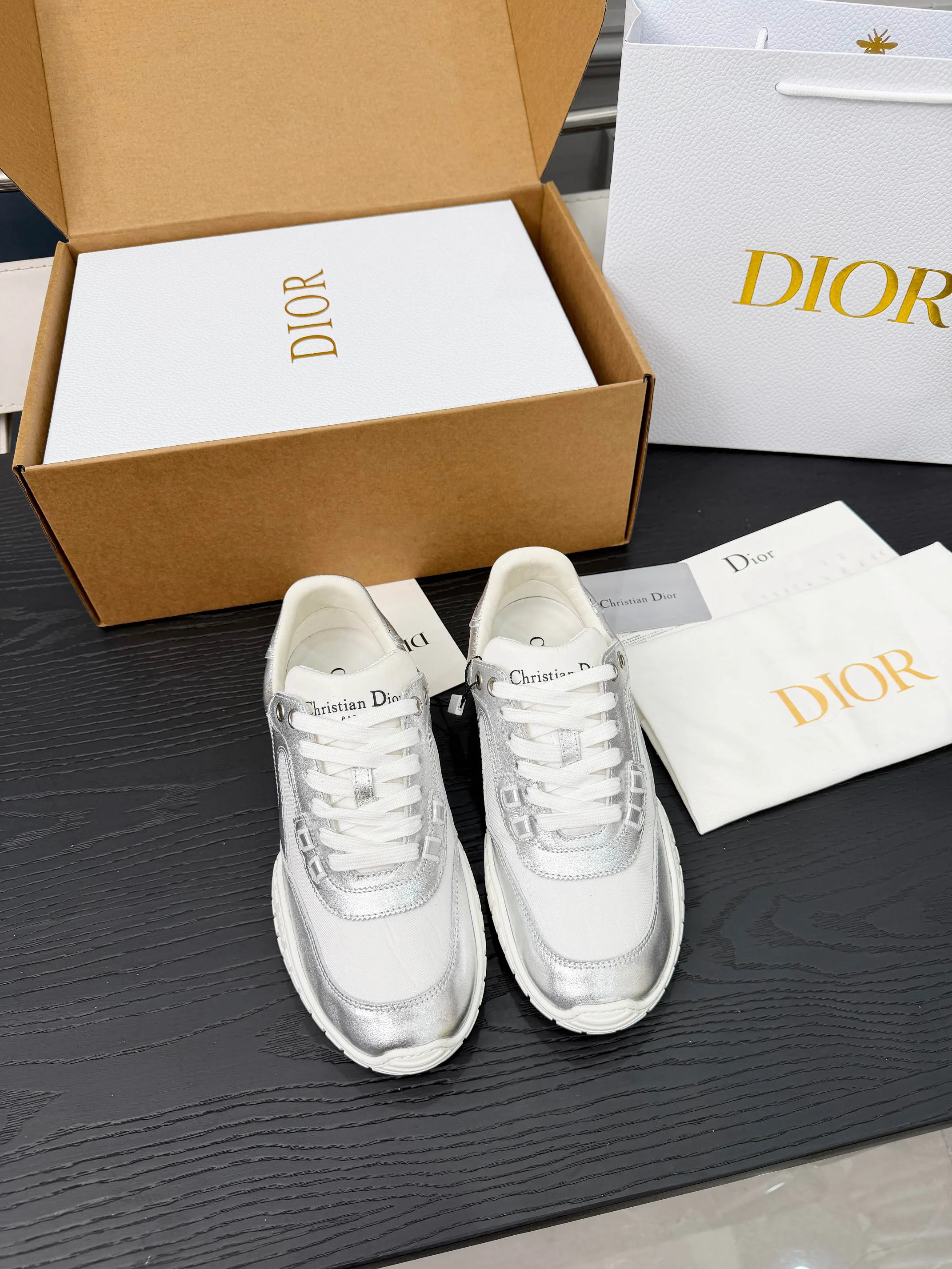 Кроссовки Женские Christian Dior 369558