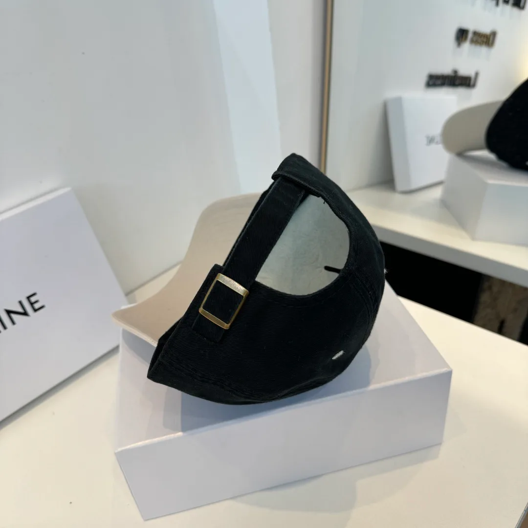 Головные Уборы Celine 12662009