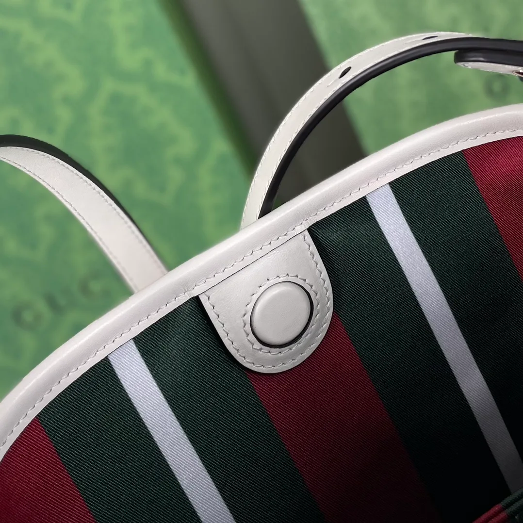Классические Сумки Женские Gucci 11562670