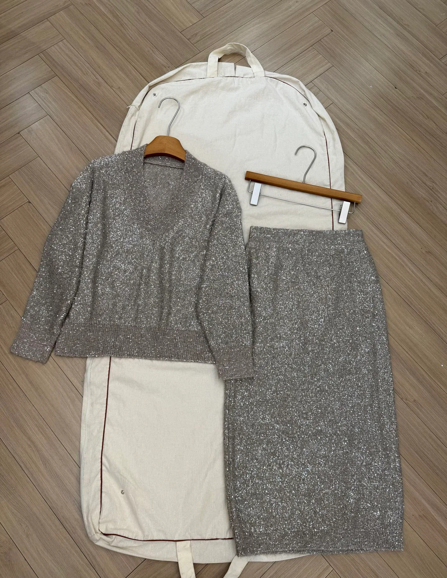 Джемперы И Свитеры Женские Brunello Cucinelli 17944707