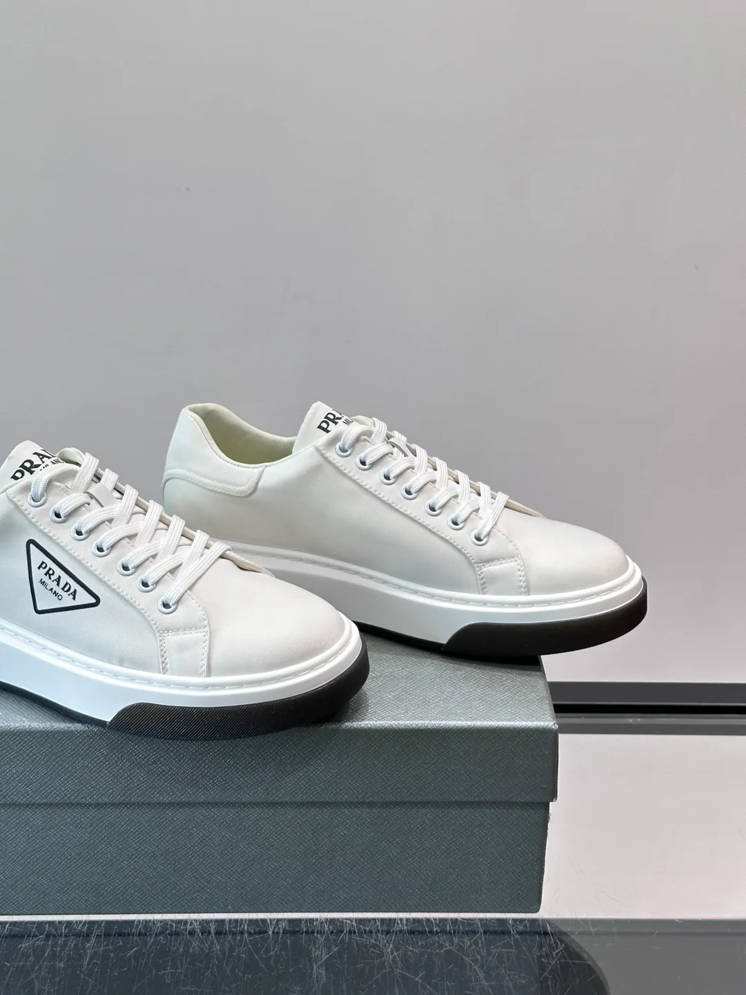 Кроссовки Мужские Prada 17913732