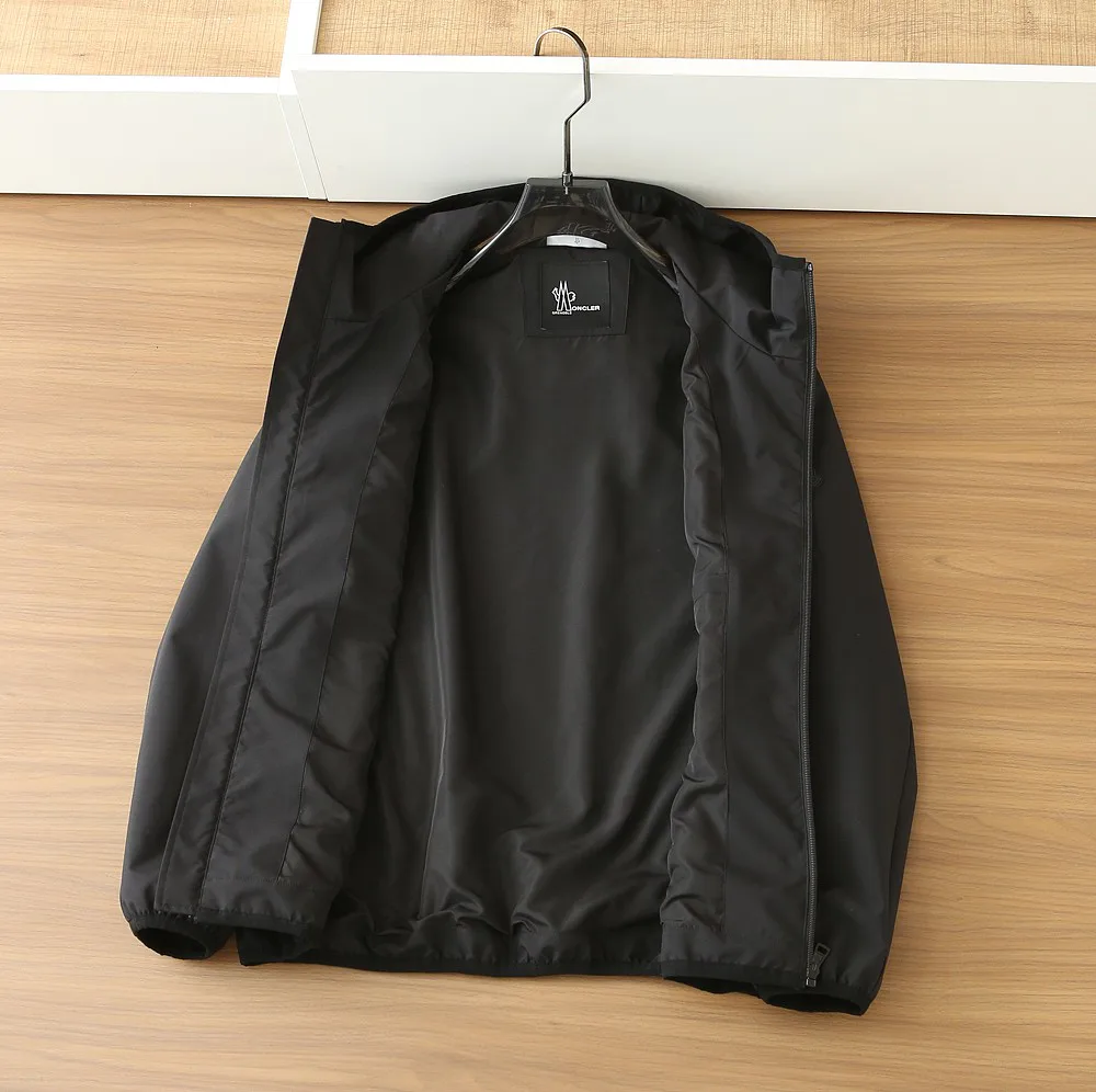 Куртки И Пуховики Мужские Moncler 17410579