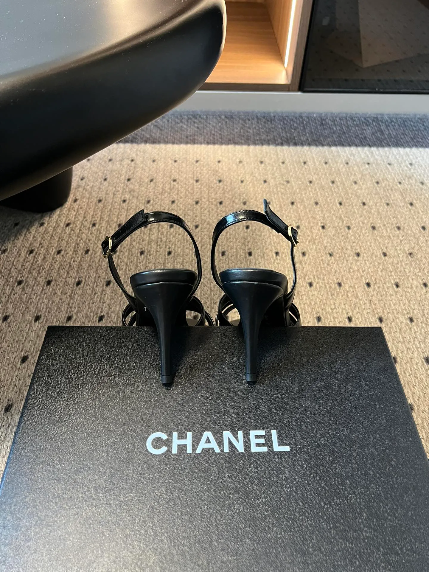 Босоножки Женские Chanel 11685413