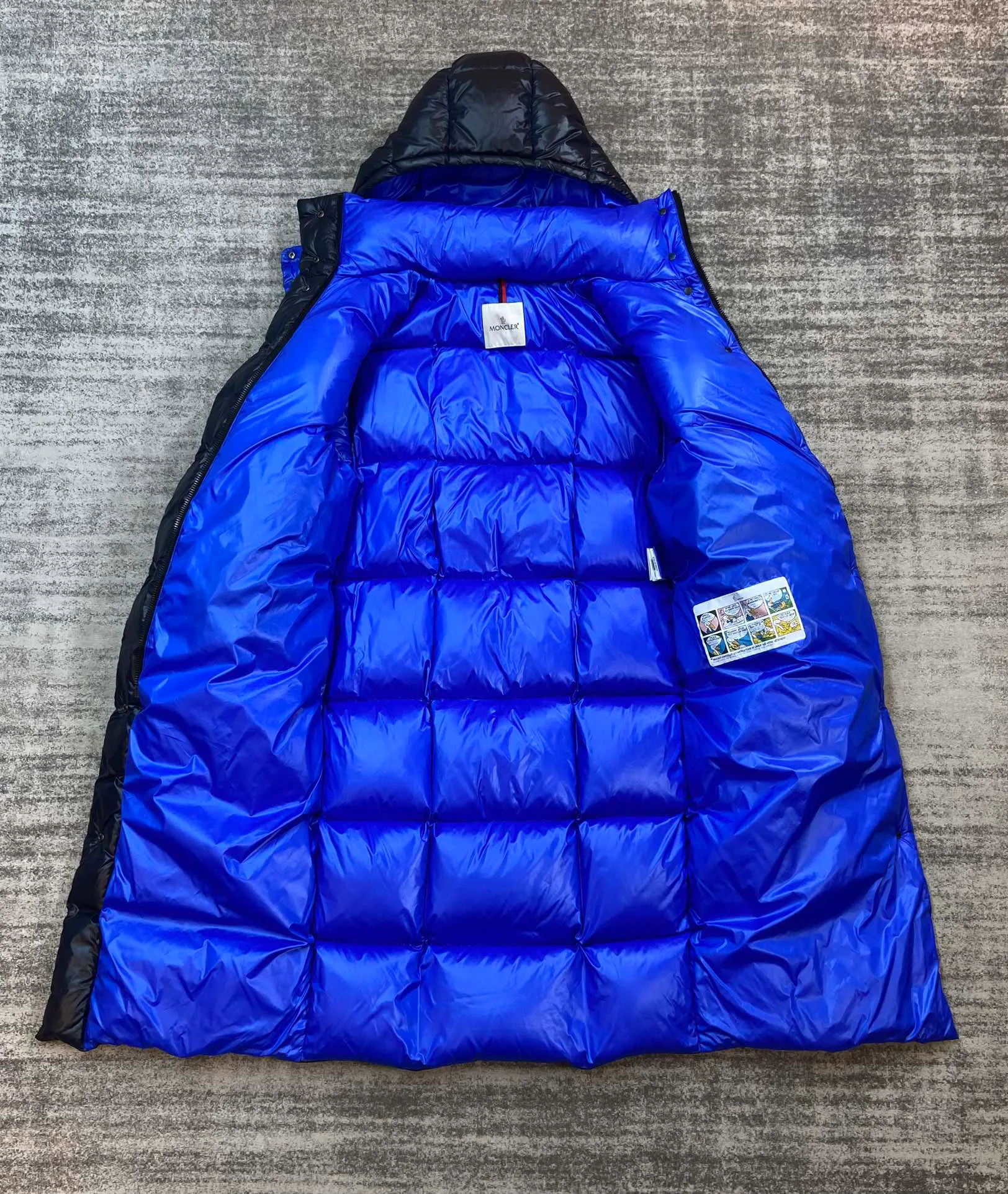 Куртки И Пуховики Женские Moncler 18884053